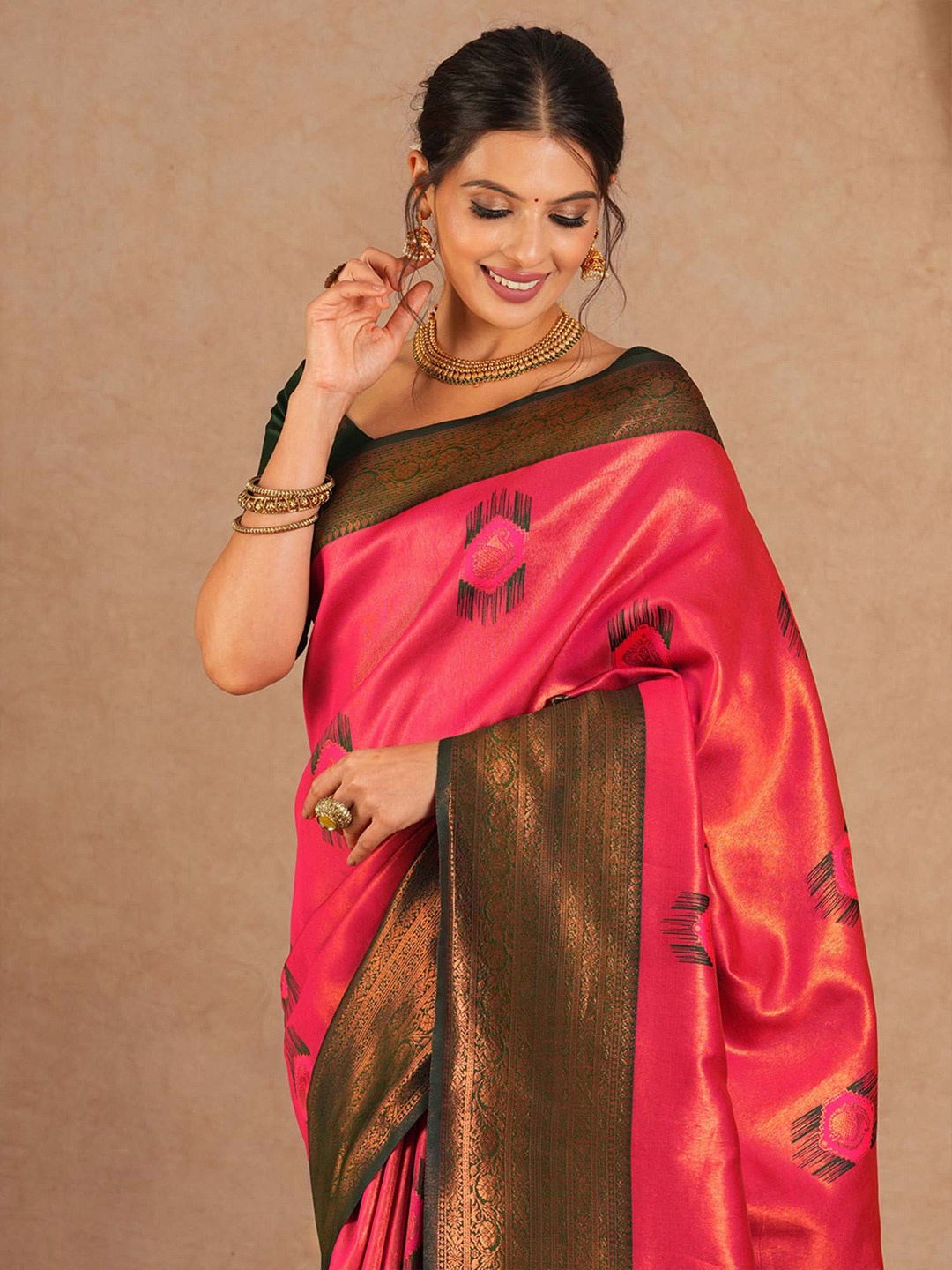 

Saree mall Ethnic Motifs Silk Blend Designer Kanjeevaram Sarees, Pink