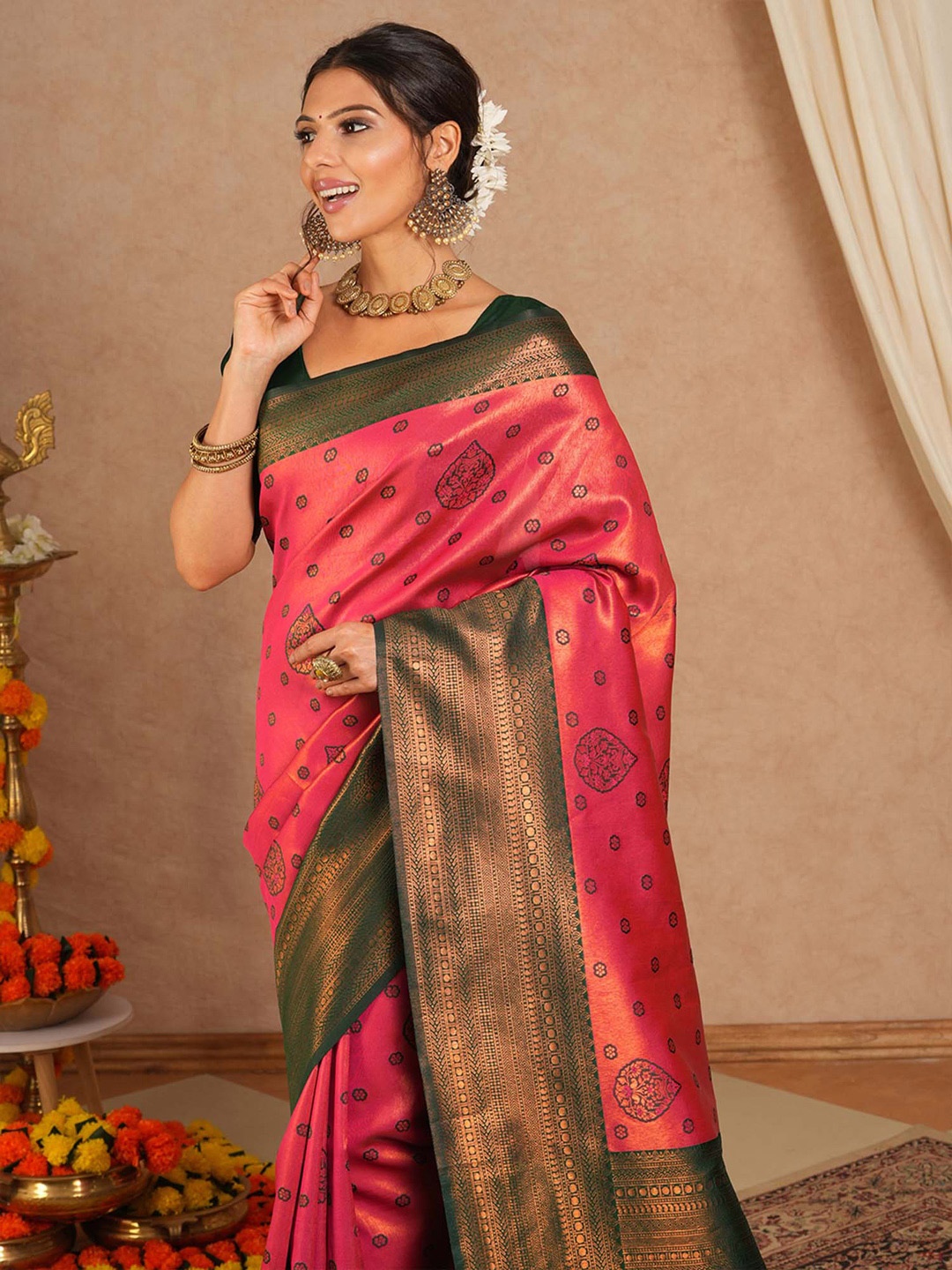

Saree mall Ethnic Motifs Silk Blend Designer Kanjeevaram Sarees, Pink