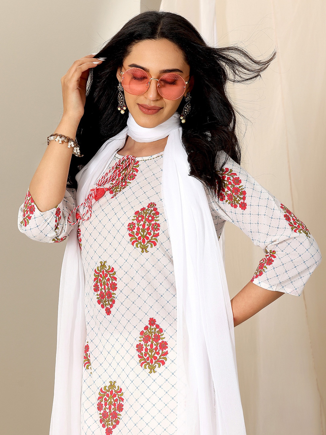 

Libas Floral Printed Tie-Up Kurta With Trousers And Dupatta, White