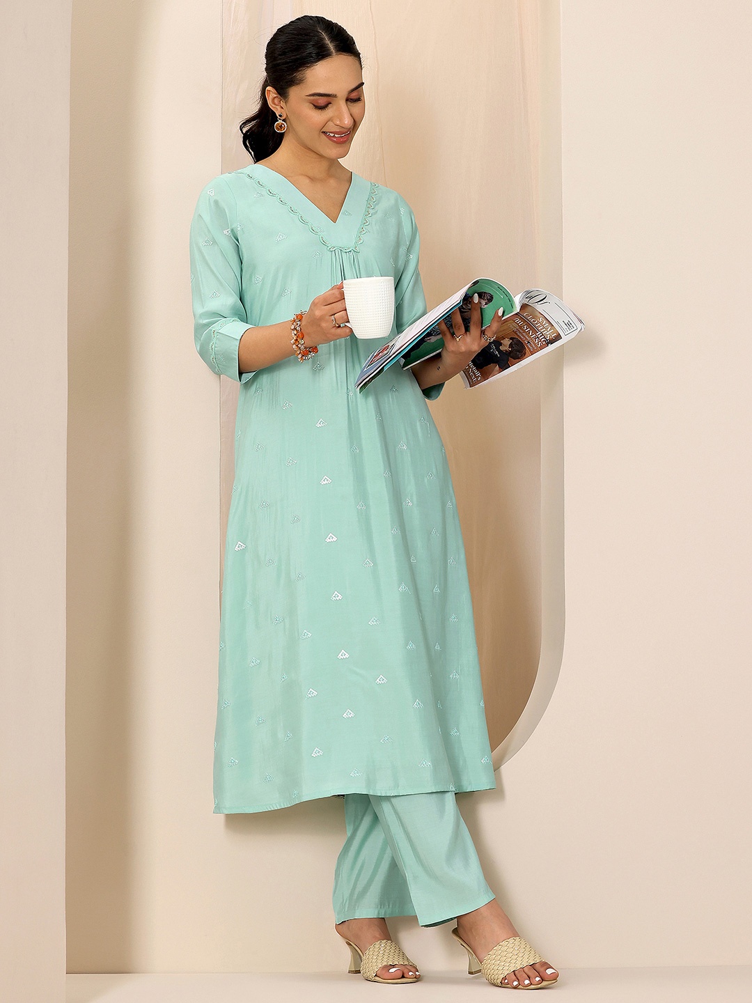 

Libas Floral Embroidered V-Neck A-Line Kurta With Trouser, Blue