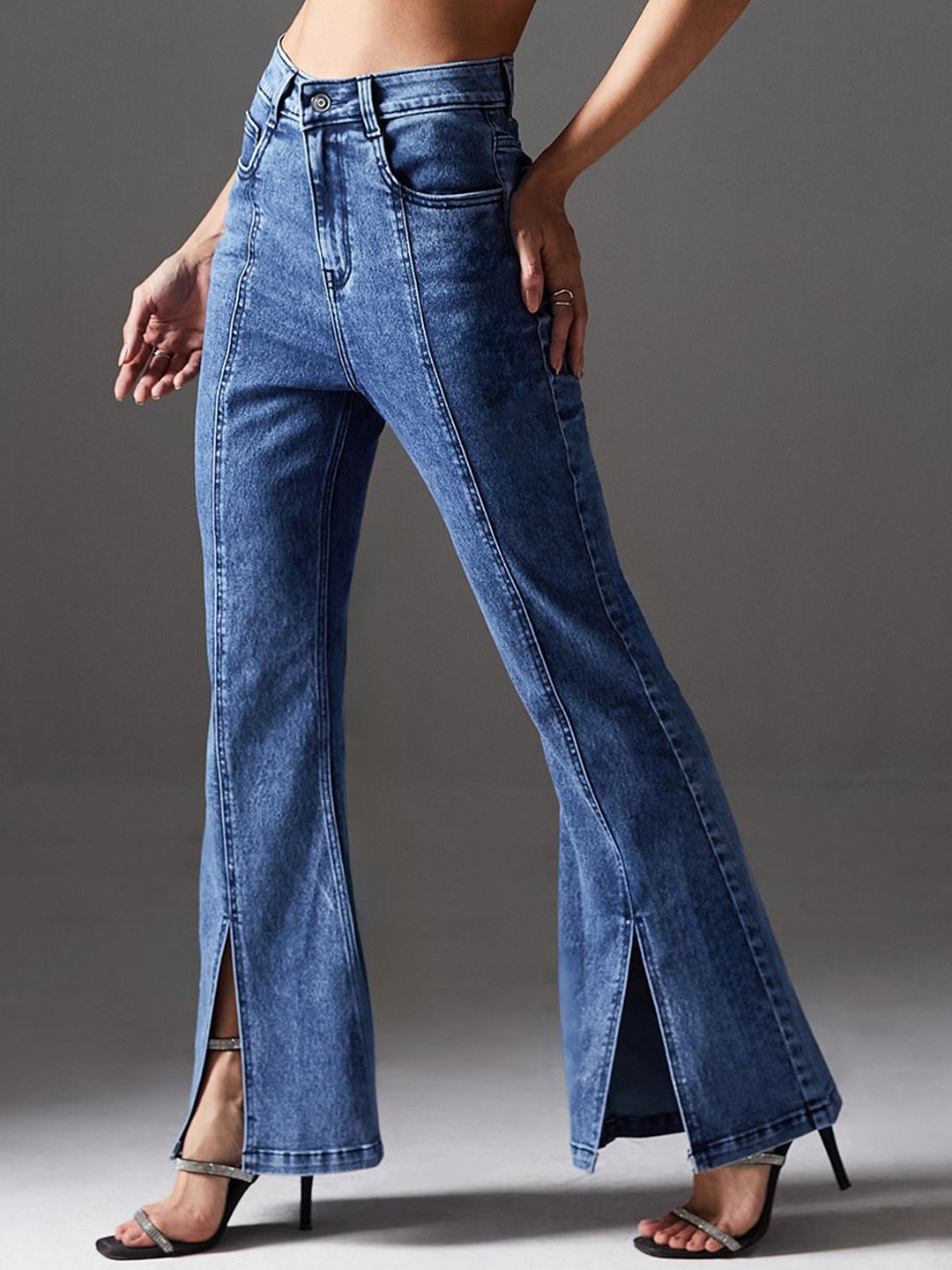 

Miss Chase Women Bootcut High-Rise Heavy Fade Stretchable Jeans, Navy blue