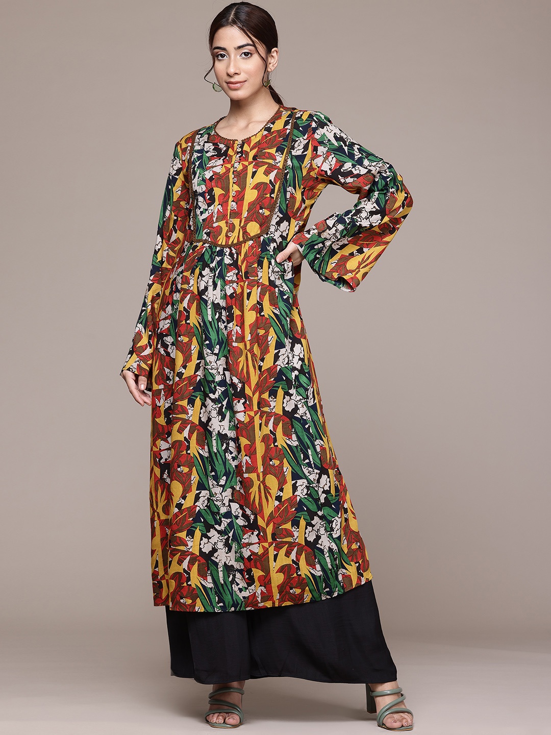

aarke Ritu Kumar Abstract Printed Flared Sleeves Kurta, Multi