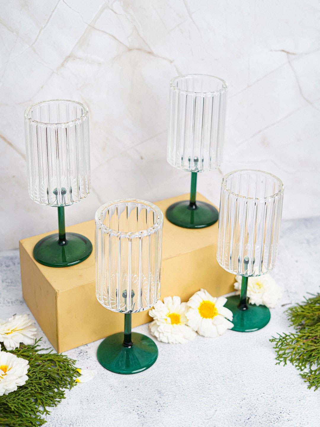

Aura Green and Transparent 4 Pieces Borosilicate Stem Ribbed Wine Bar Glass 280 ml Each