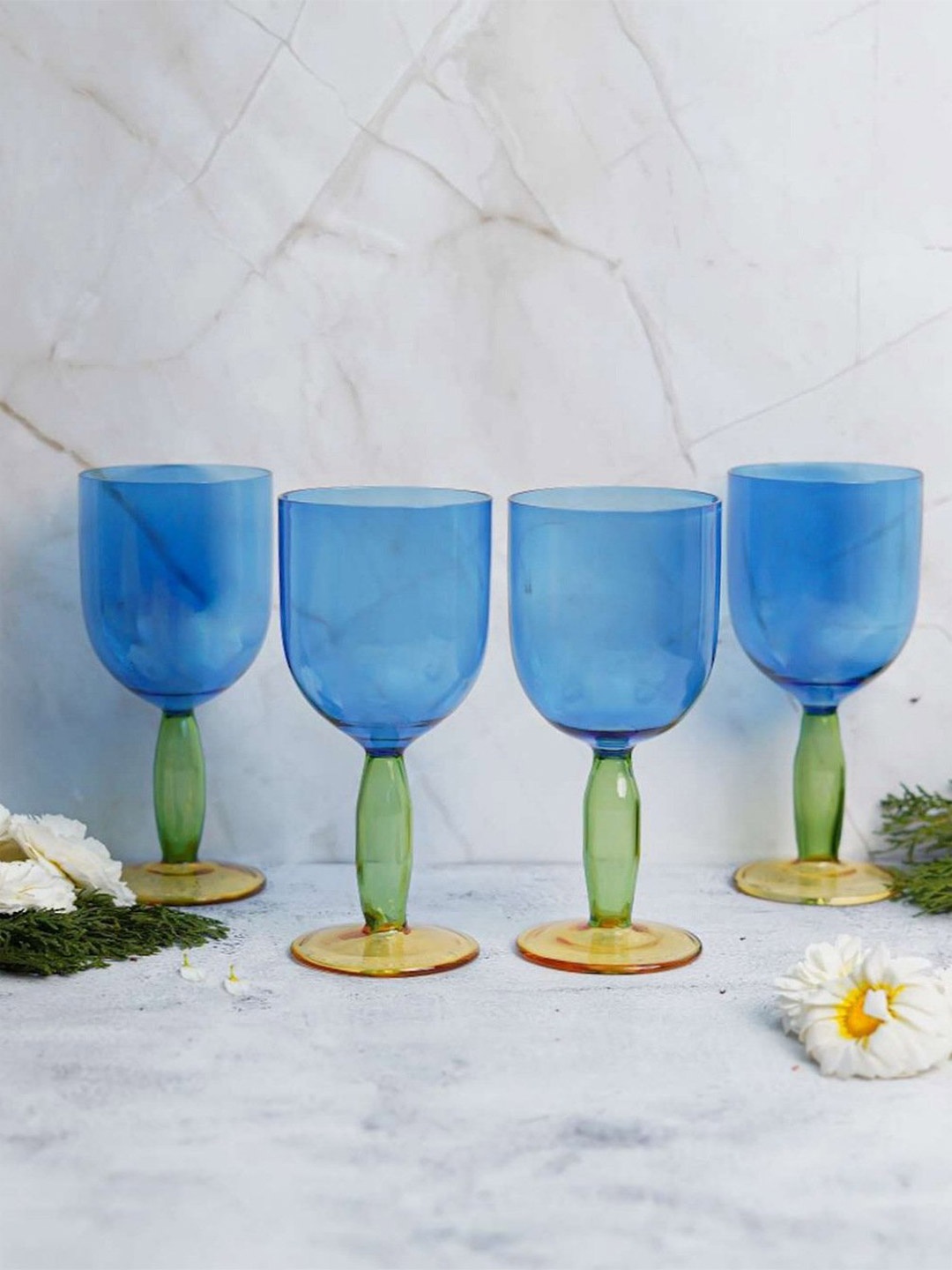 

Aura Blue 4 Pieces Borosilciate Baloon Style Wine Bar Glass 280 ml Each