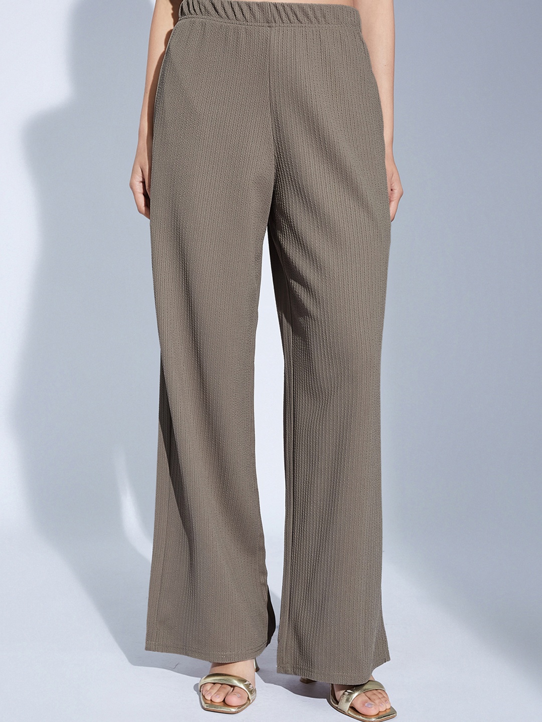 

Selvia Women Easy Wash Pleated Trousers, Grey