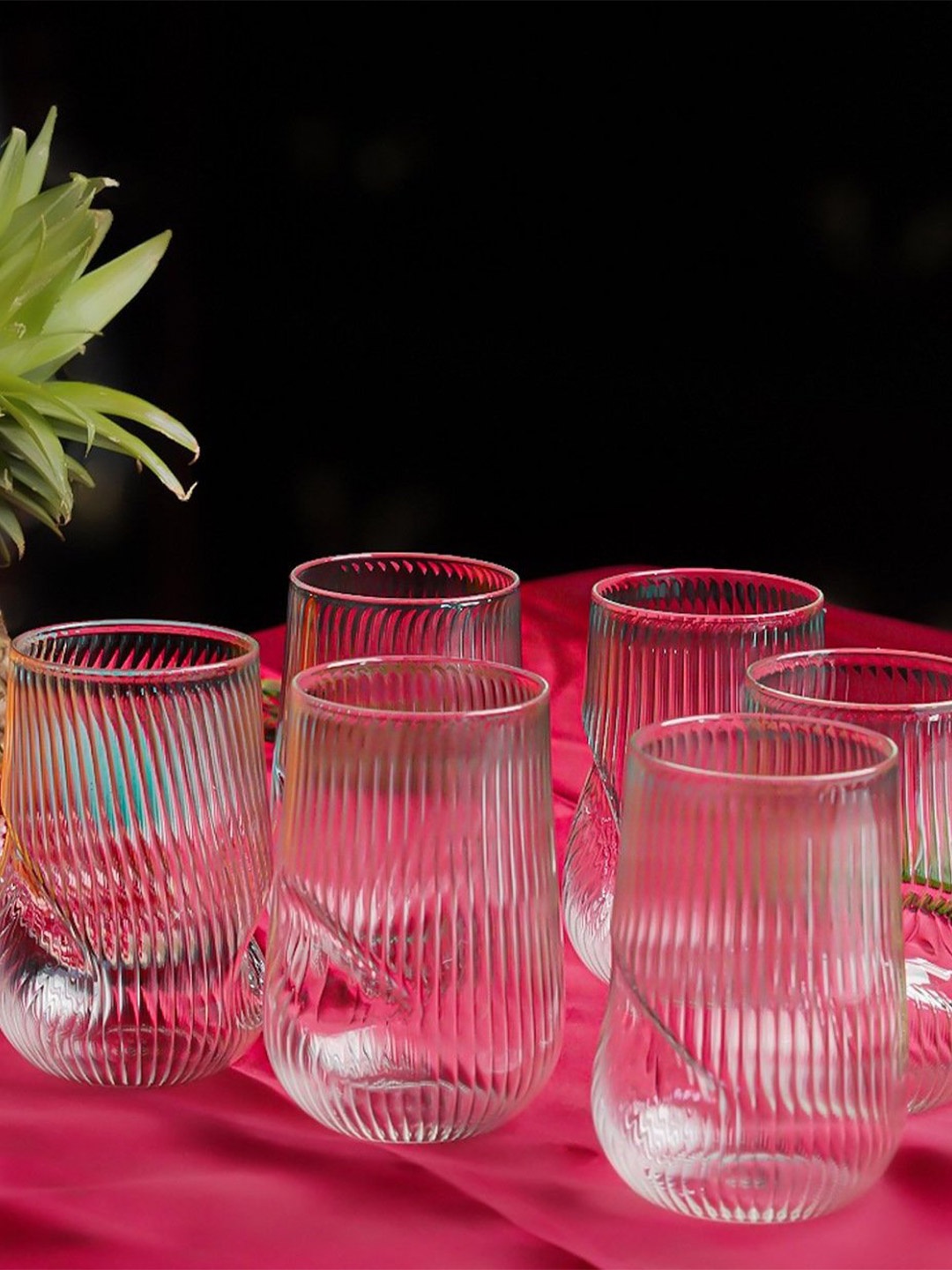 

Aura Transparent 6 Pieces Borosilicate Ribbed Twisted Water Glass