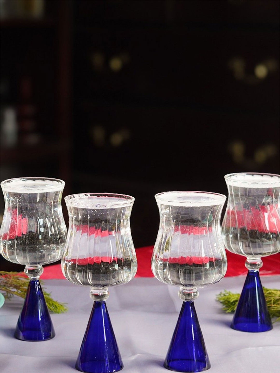 

Aura Blue 4 Pieces Borosilicate Ribbed Wine Bar Glass 260 ml Each