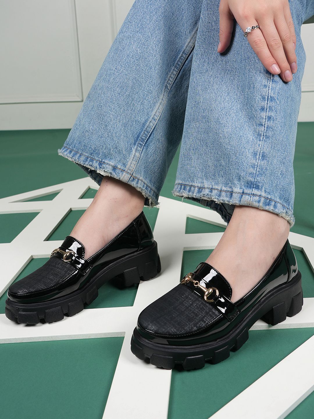 

DressBerry Women Patent Leather Loafers, Black
