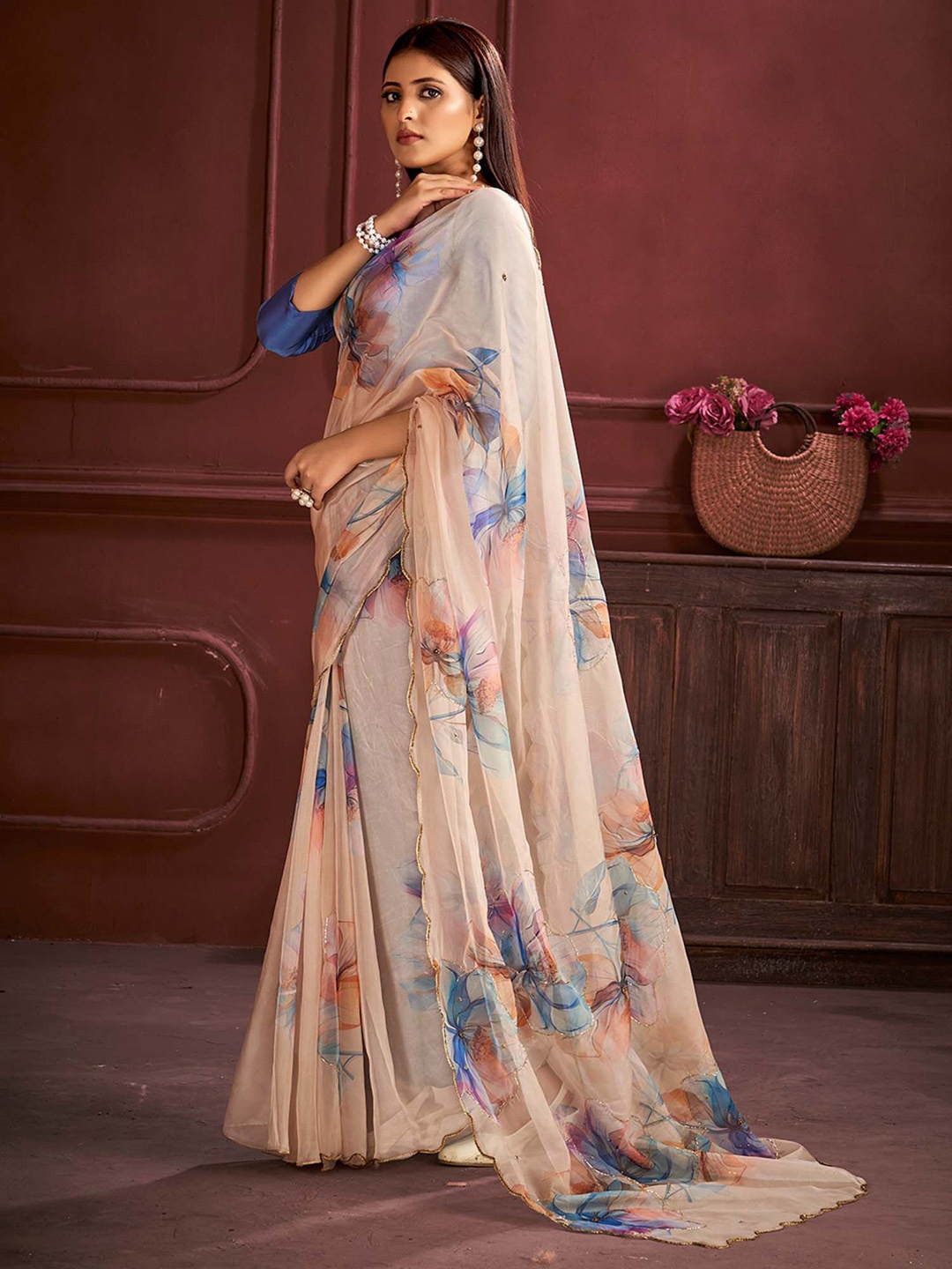 

Anouk Floral Zardozi Organza Saree, Beige