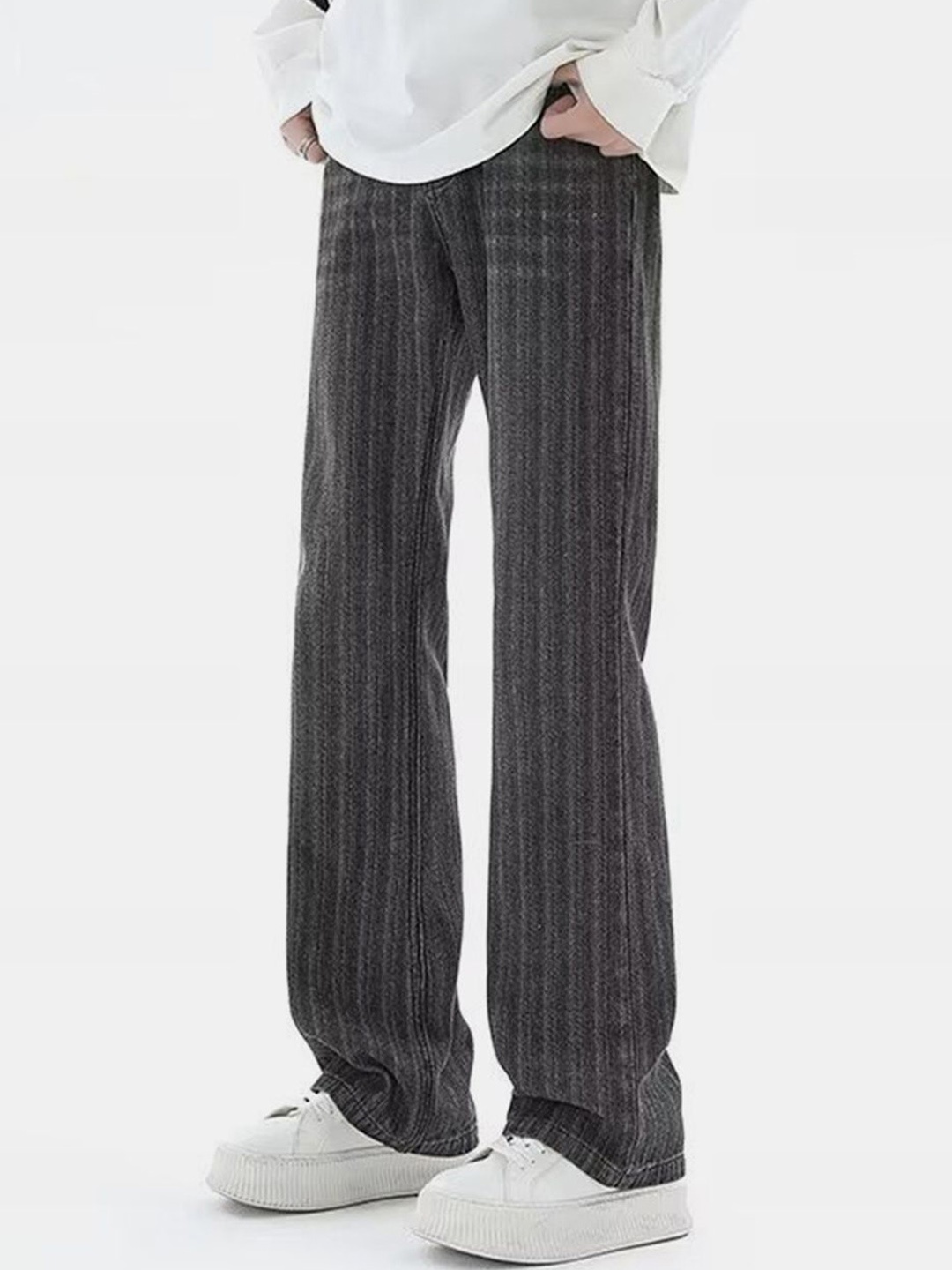

HERE&NOW Men Low Distress Jeans, Black