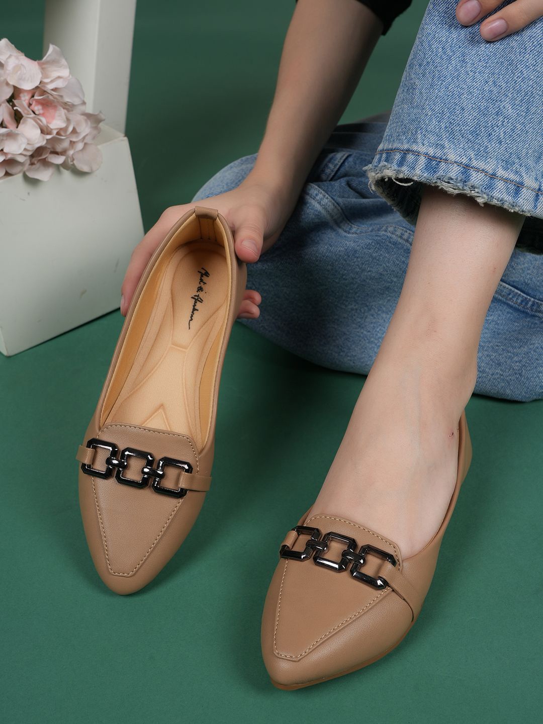 

Mast & Harbour Women Ballerinas Flats, Beige