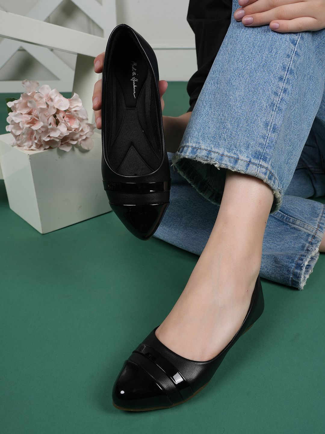 

Mast & Harbour Pointed Toe Ballerinas, Black