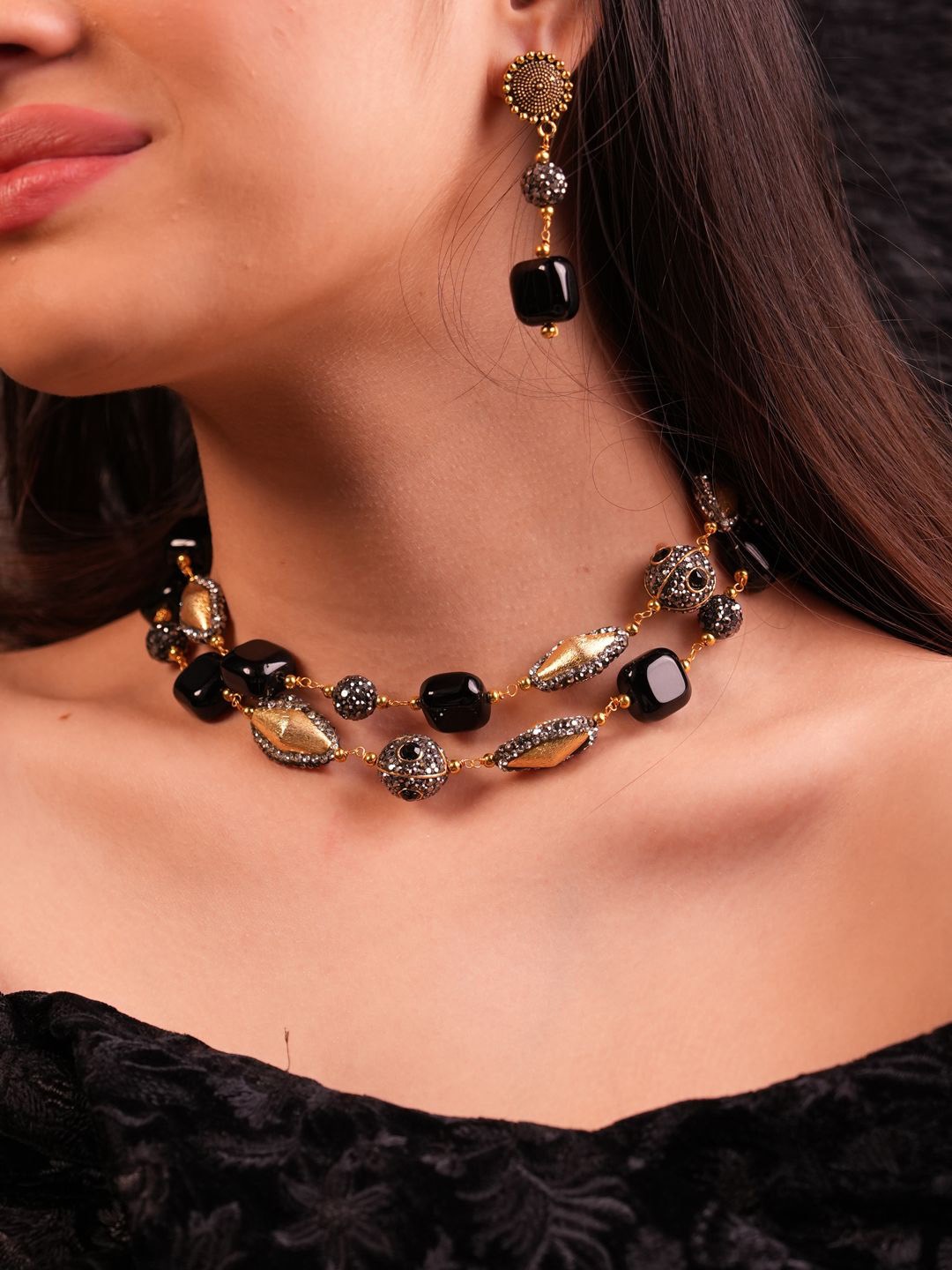 

Binnis Wardrobe Gold-Plated Beaded Jewellery Set