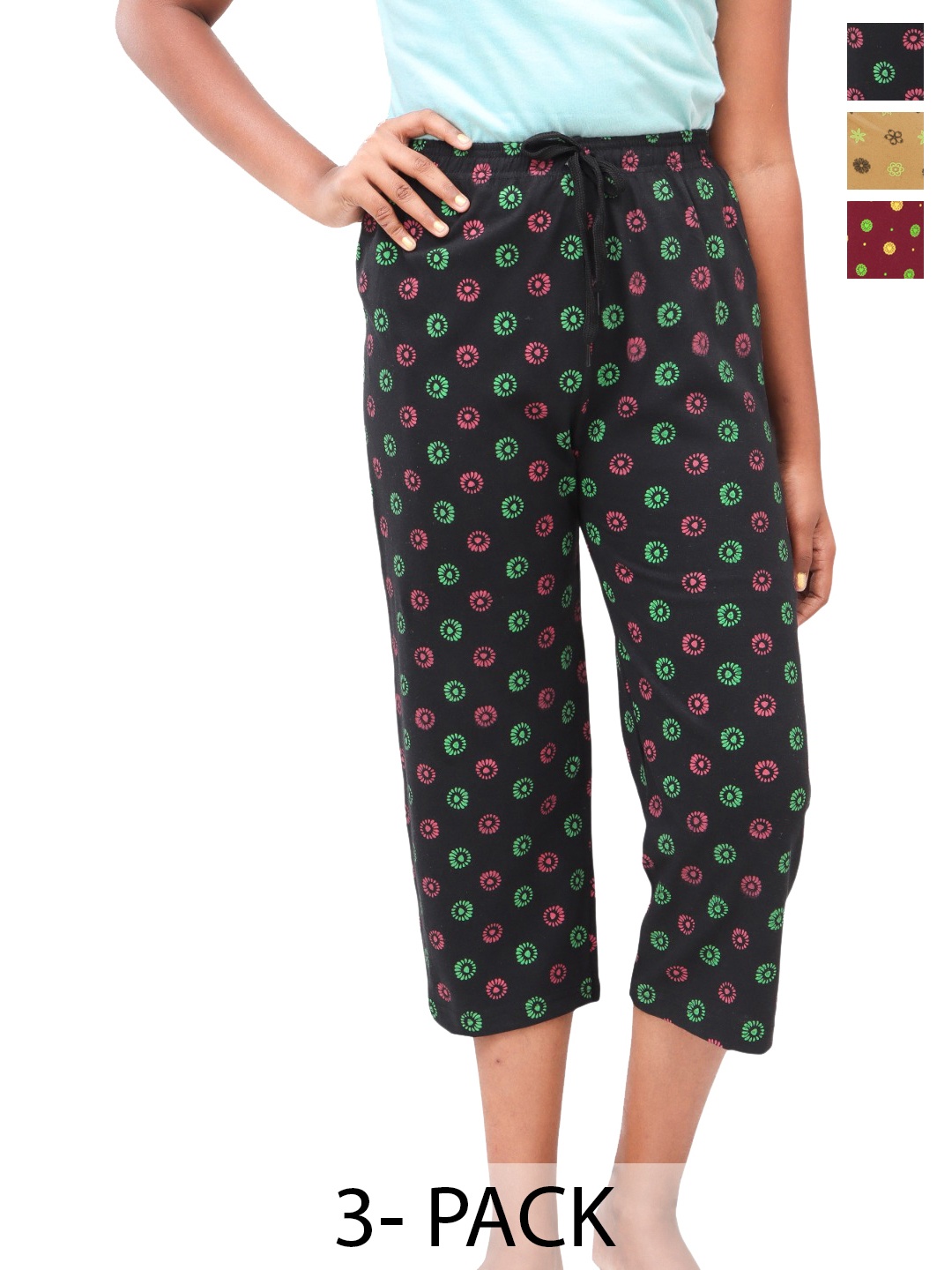

AFRA GARMENTS Pack Of 3 Women Cotton Regular Fit Mid-Rise Printed Capris, Black