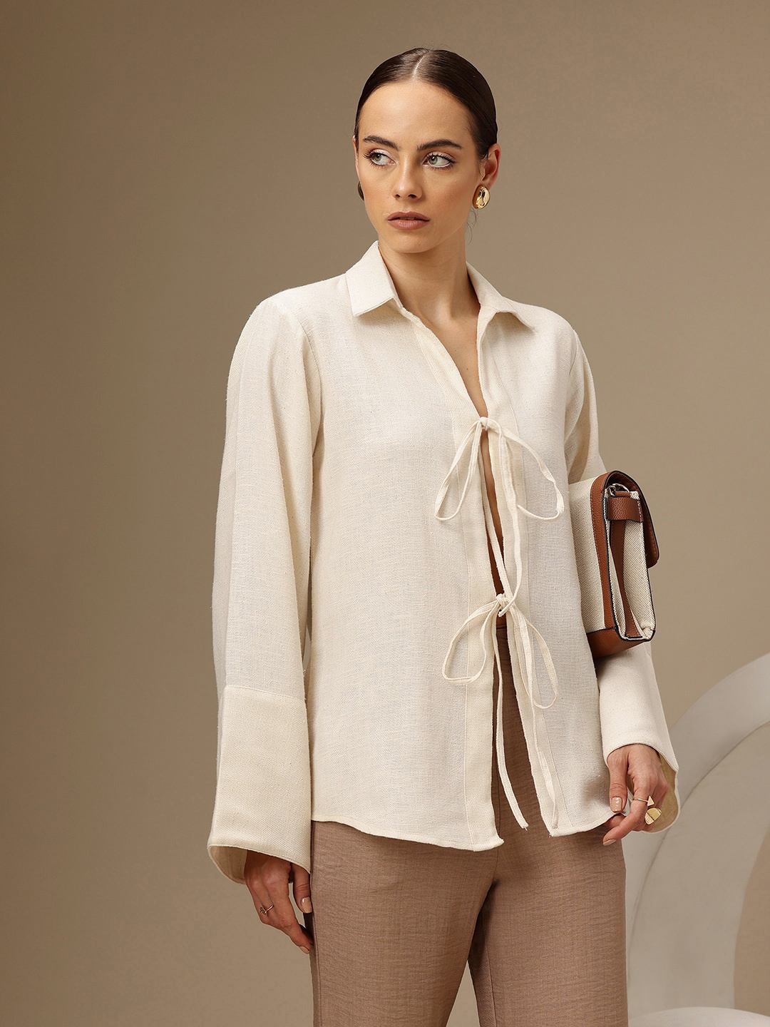 

Chemistry Front Tie Up Flared Sleeve Pure Cotton Shirt Style Top, Off white