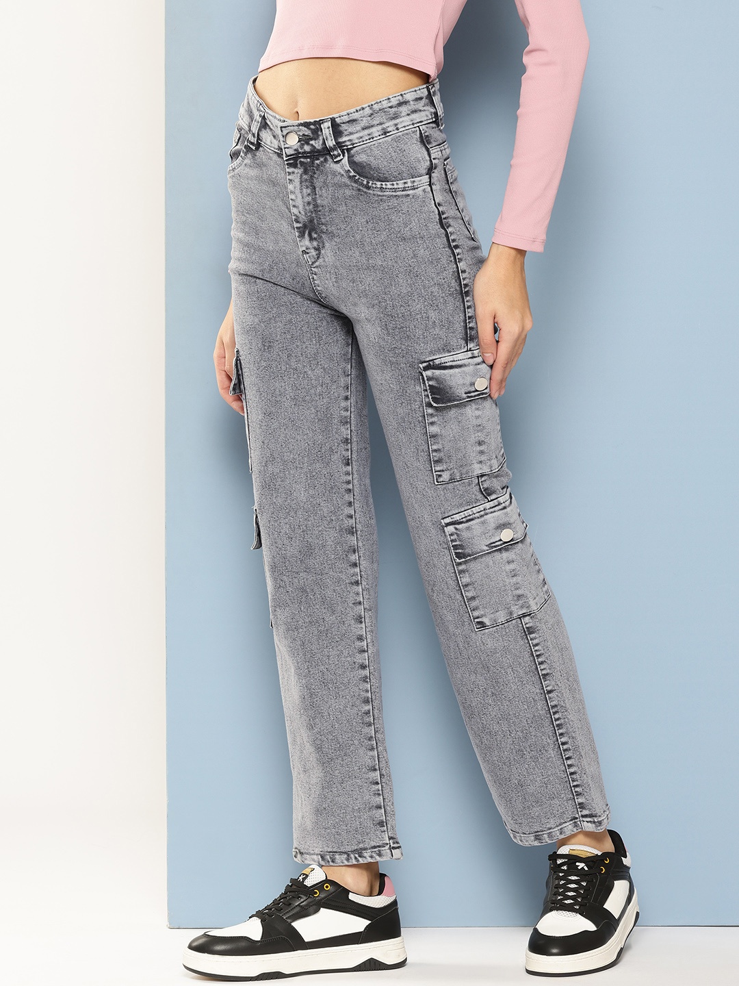 

Aarika Women Acid Wash Cargo Jeans, Grey