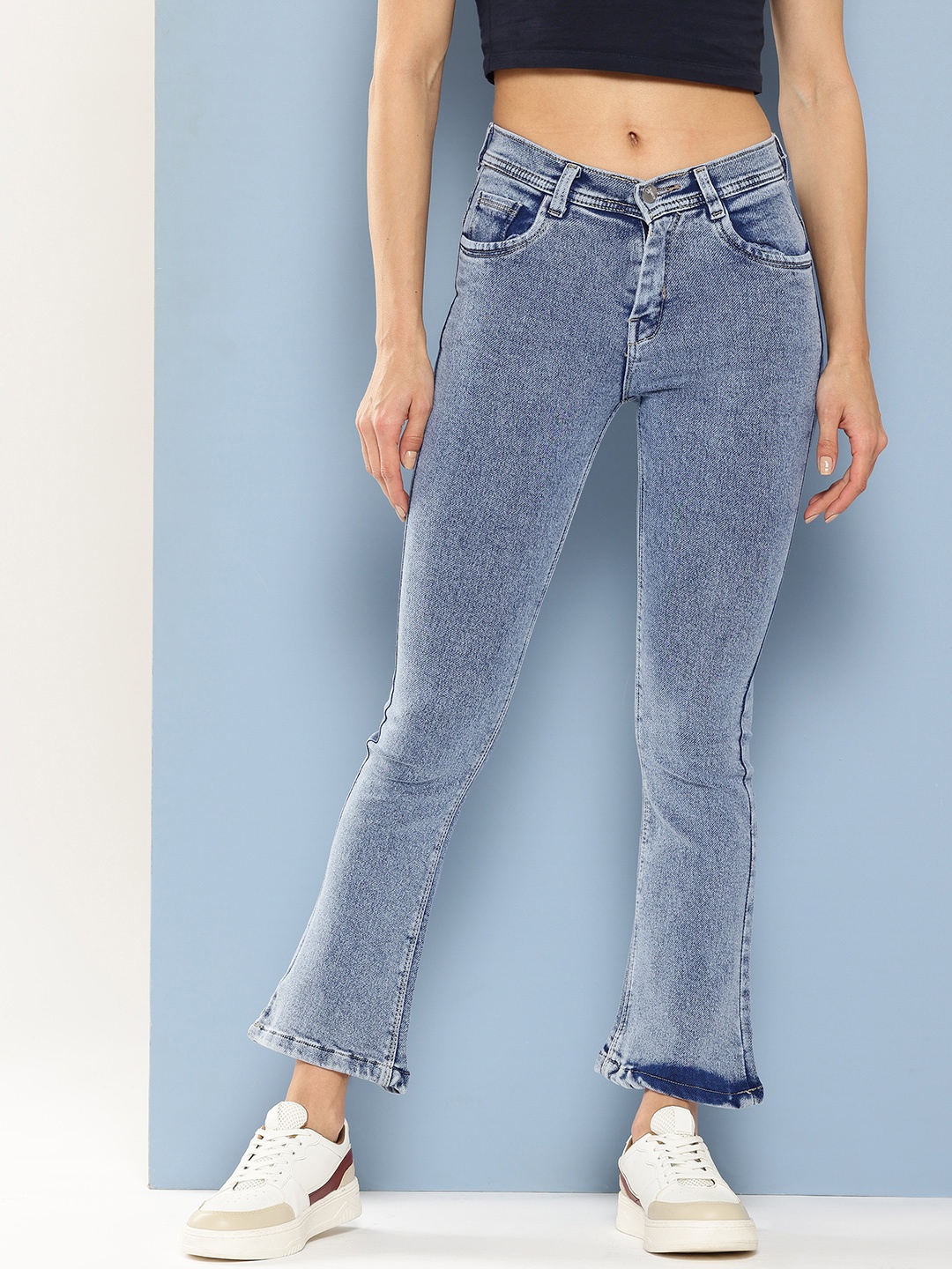 

Aarika Women Bootcut Heavy Fade Jeans, Blue