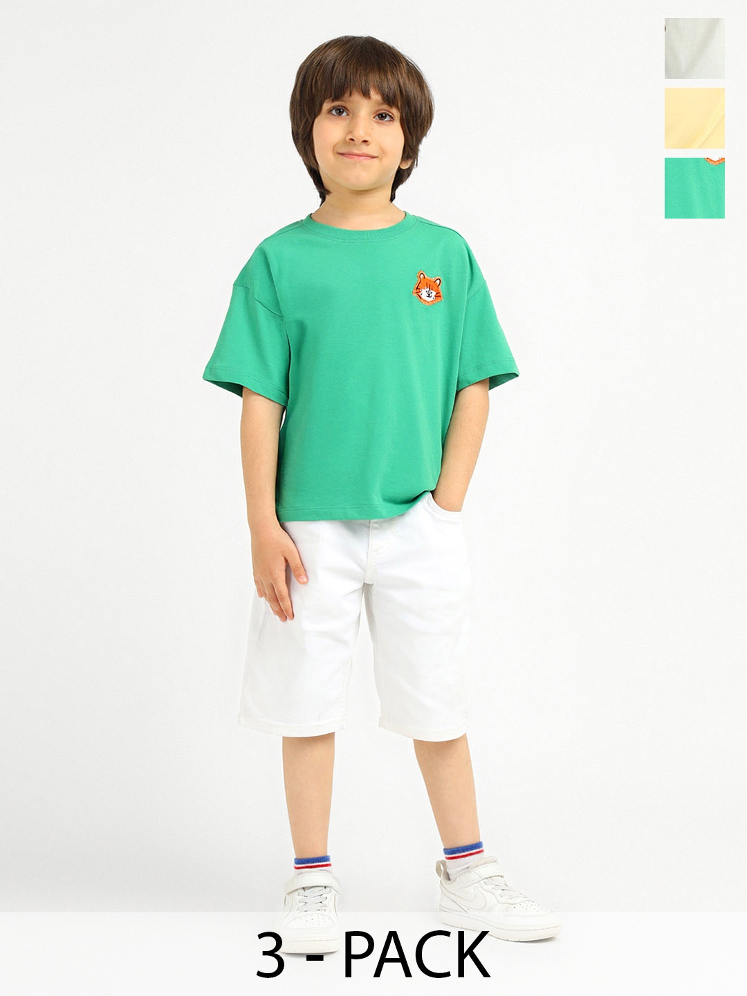 

Somersault Boys Graphic Printed Round Neck Cotton Oversized T-shirts, Green