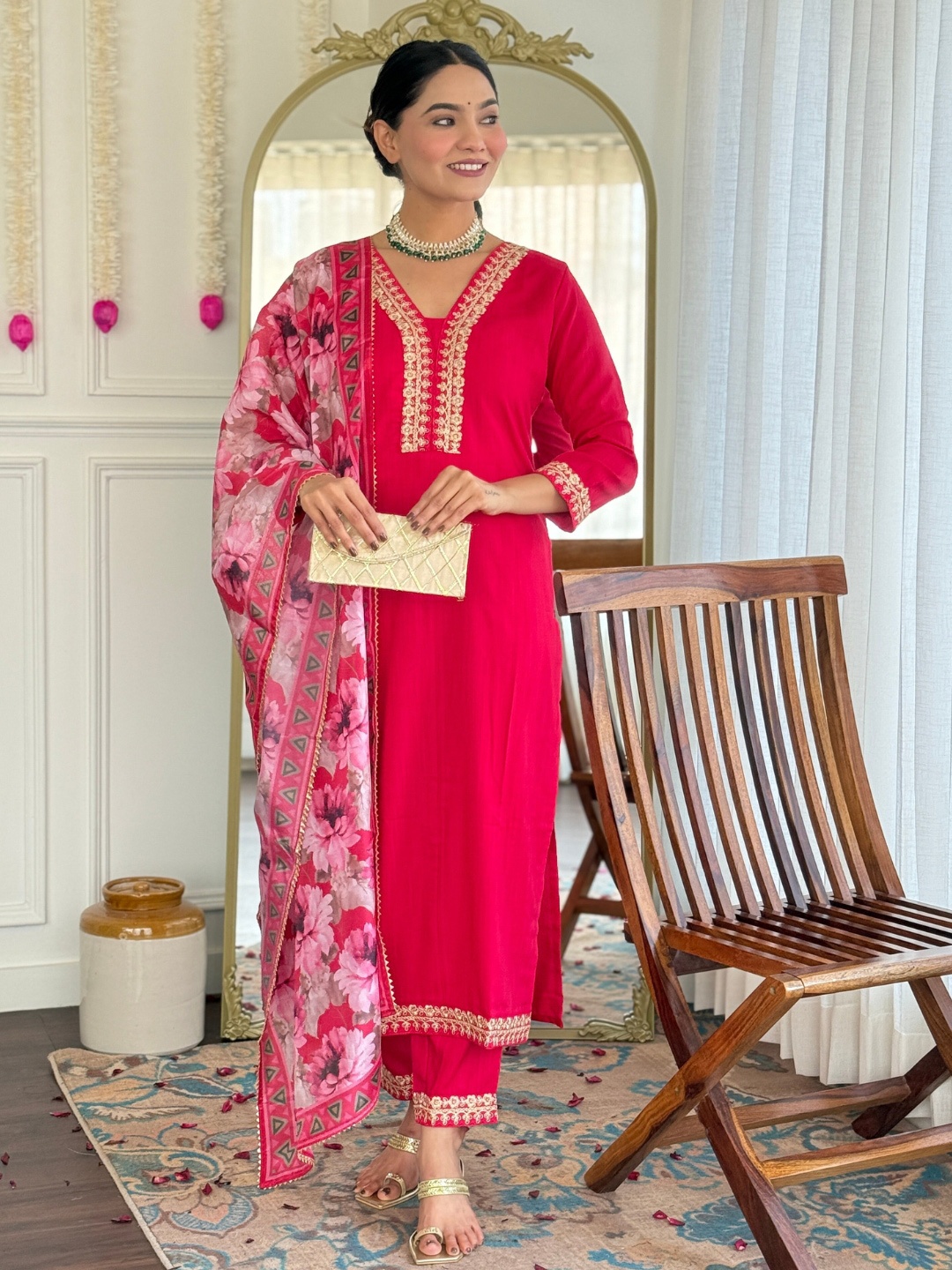 

KALINI Women Floral Embroidered Regular Thread Work Kurta with Trousers & With Dupatta, Fuchsia