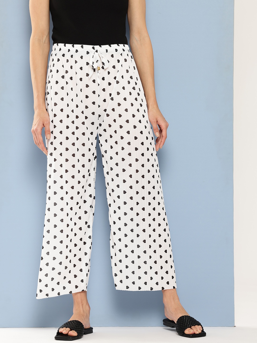 Aarika Women Heart Printed Flared Palazzos, White