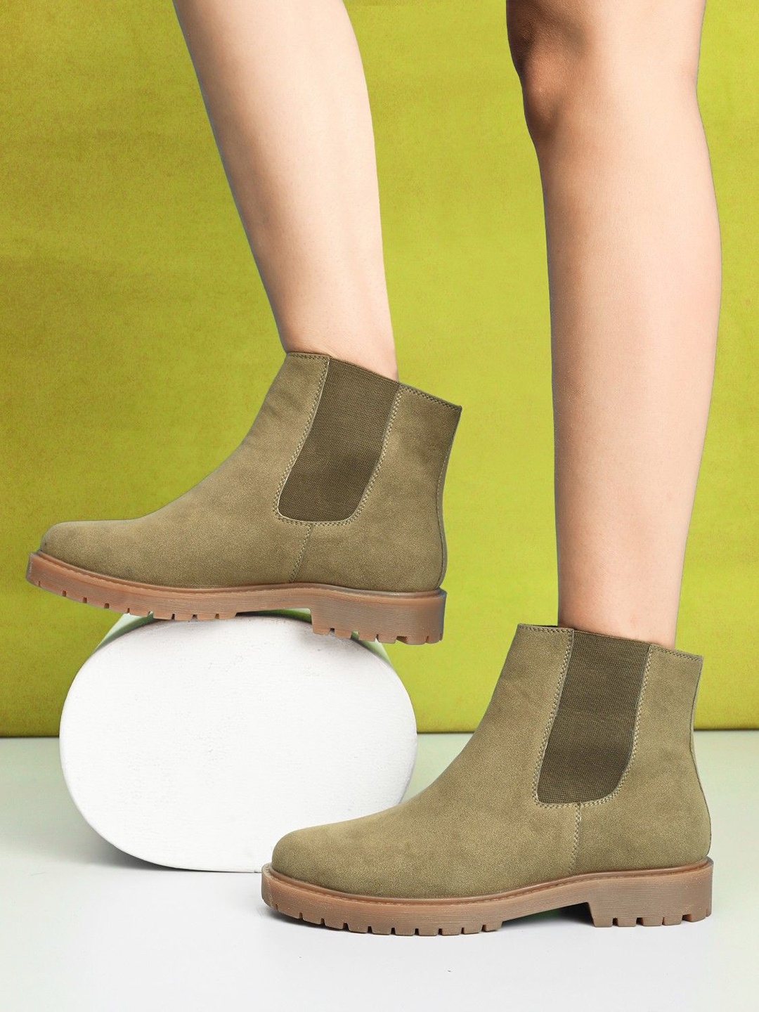 

The Roadster Lifestyle Co Women Slip On Chelsea Boots, Olive
