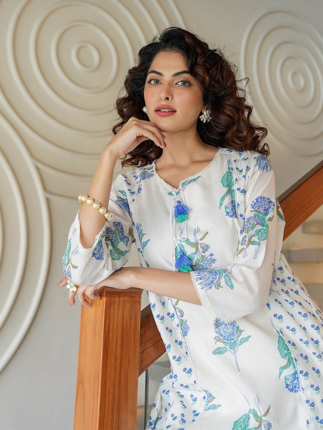 

Indo Era Floral Printed Tie-Up Neck Panelled A-Line Pure Cotton Kurta With Trousers, White