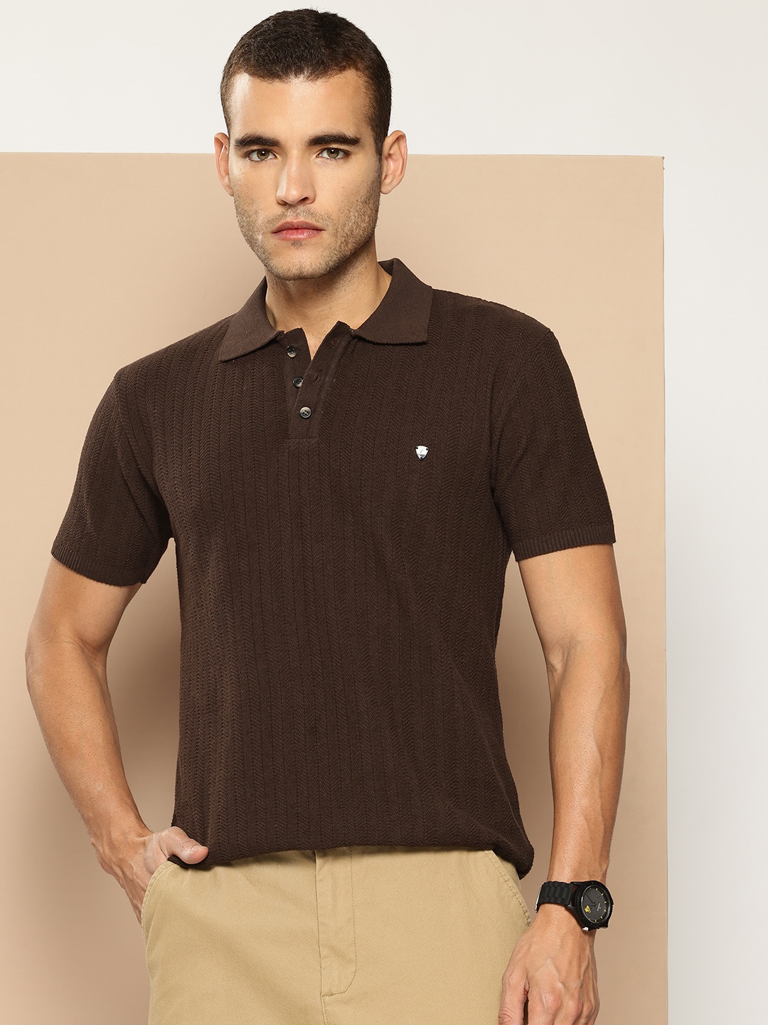

CLAPTON Textured Polo Collar T-shirt, Brown
