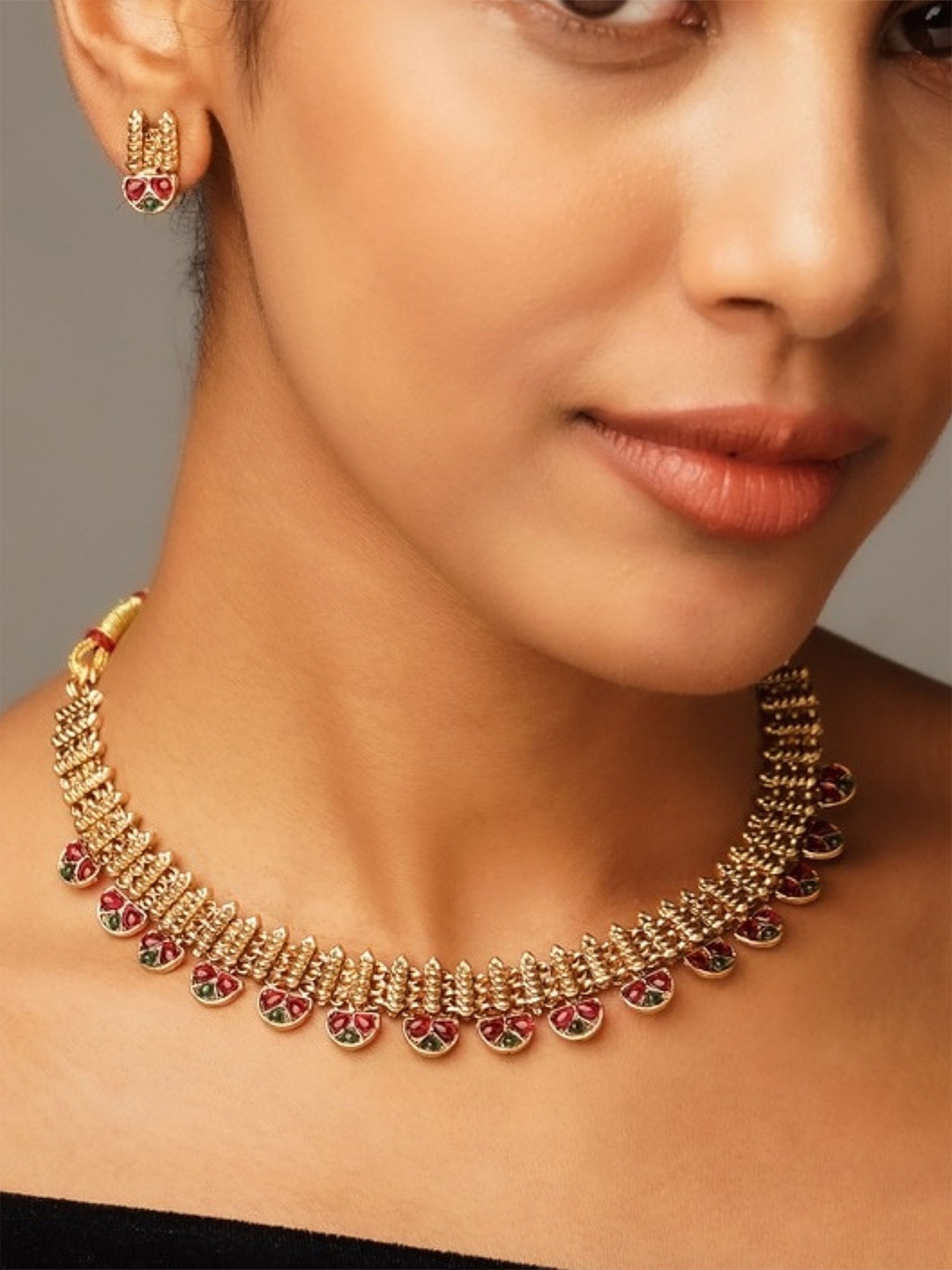 

ABDESIGNS Southindian Gold Plated Peacock Choker Jewellery Set