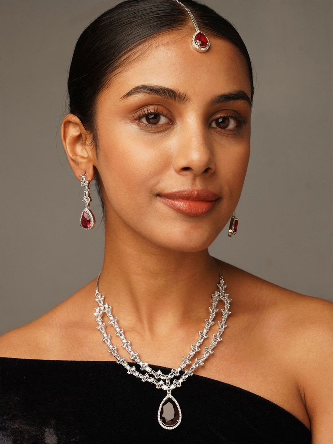 

ABDESIGNS Sophisticated Silver Plated American Diamond Jewellery Set