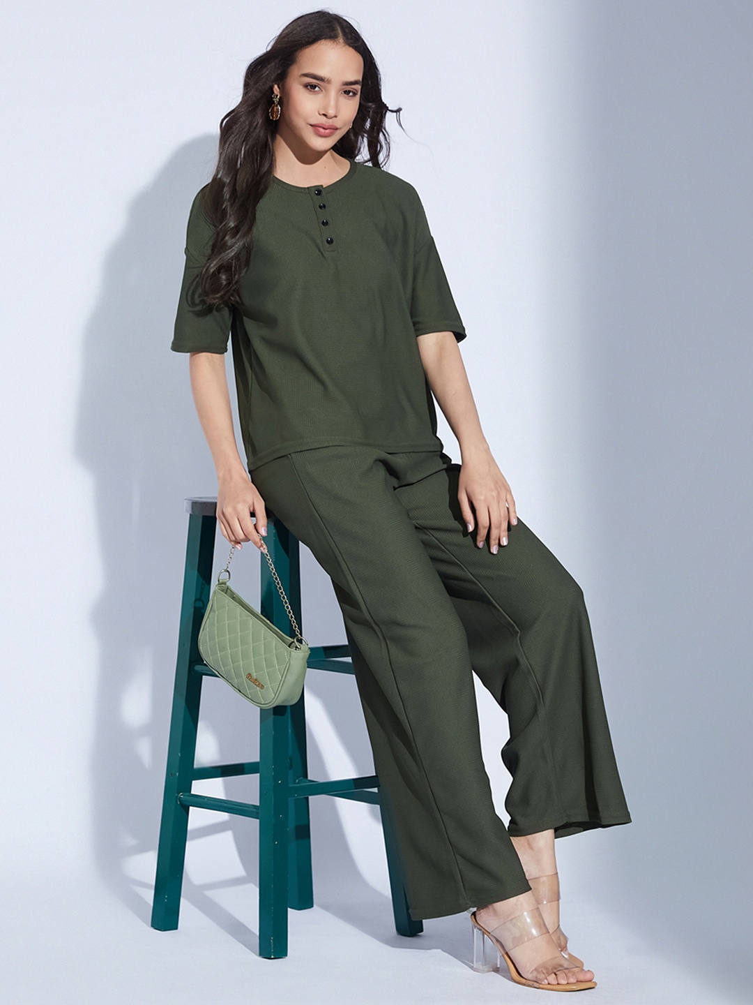 

Selvia Round Neck Top And Trousers, Olive