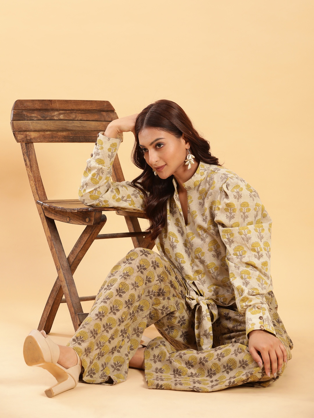 

BohoJazz Vegetable Dye Fusion Top with Mili-Juli Pants, Brown