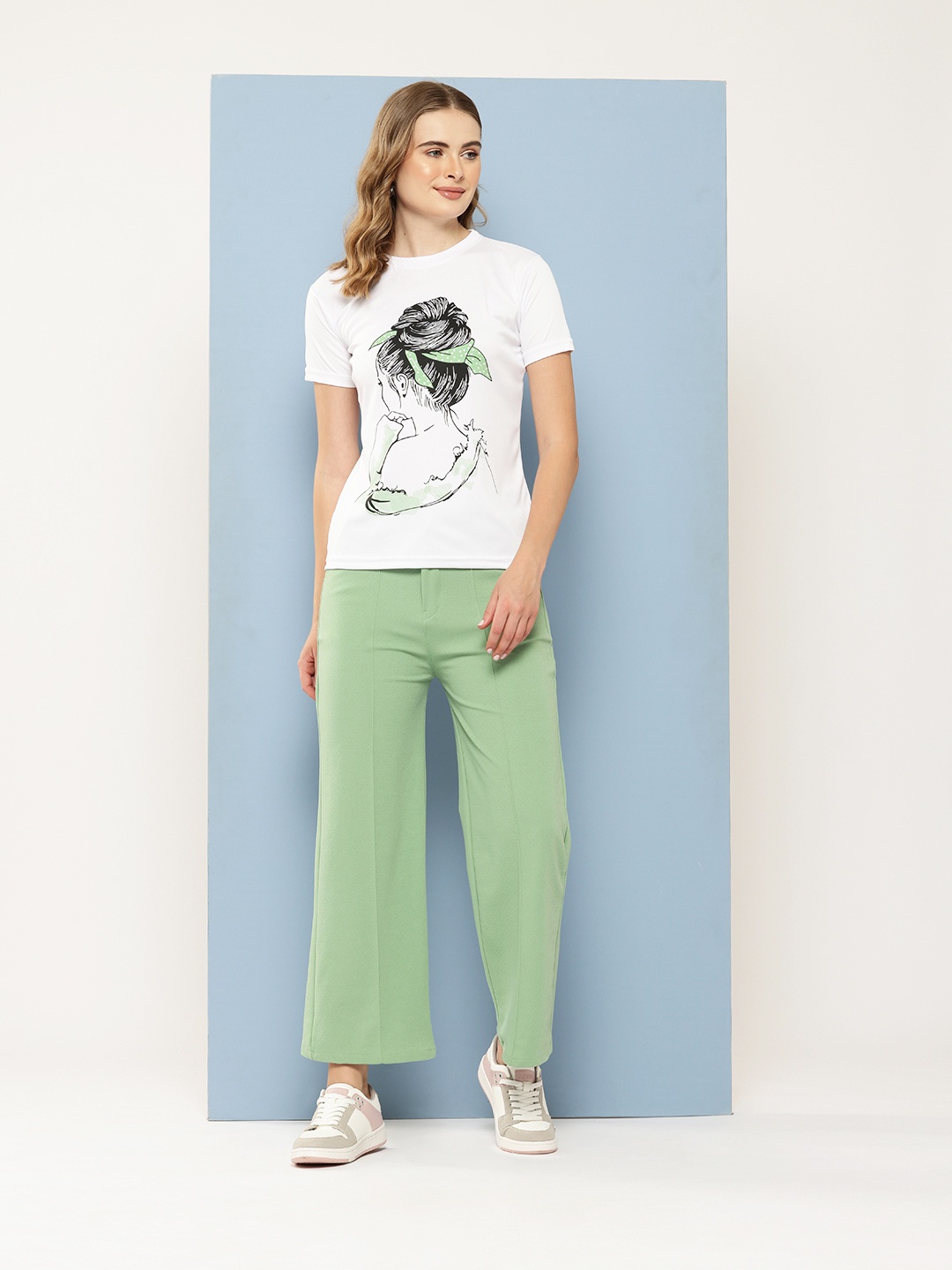 

Aarika Printed Pure Cotton T-shirt with Trousers, Green