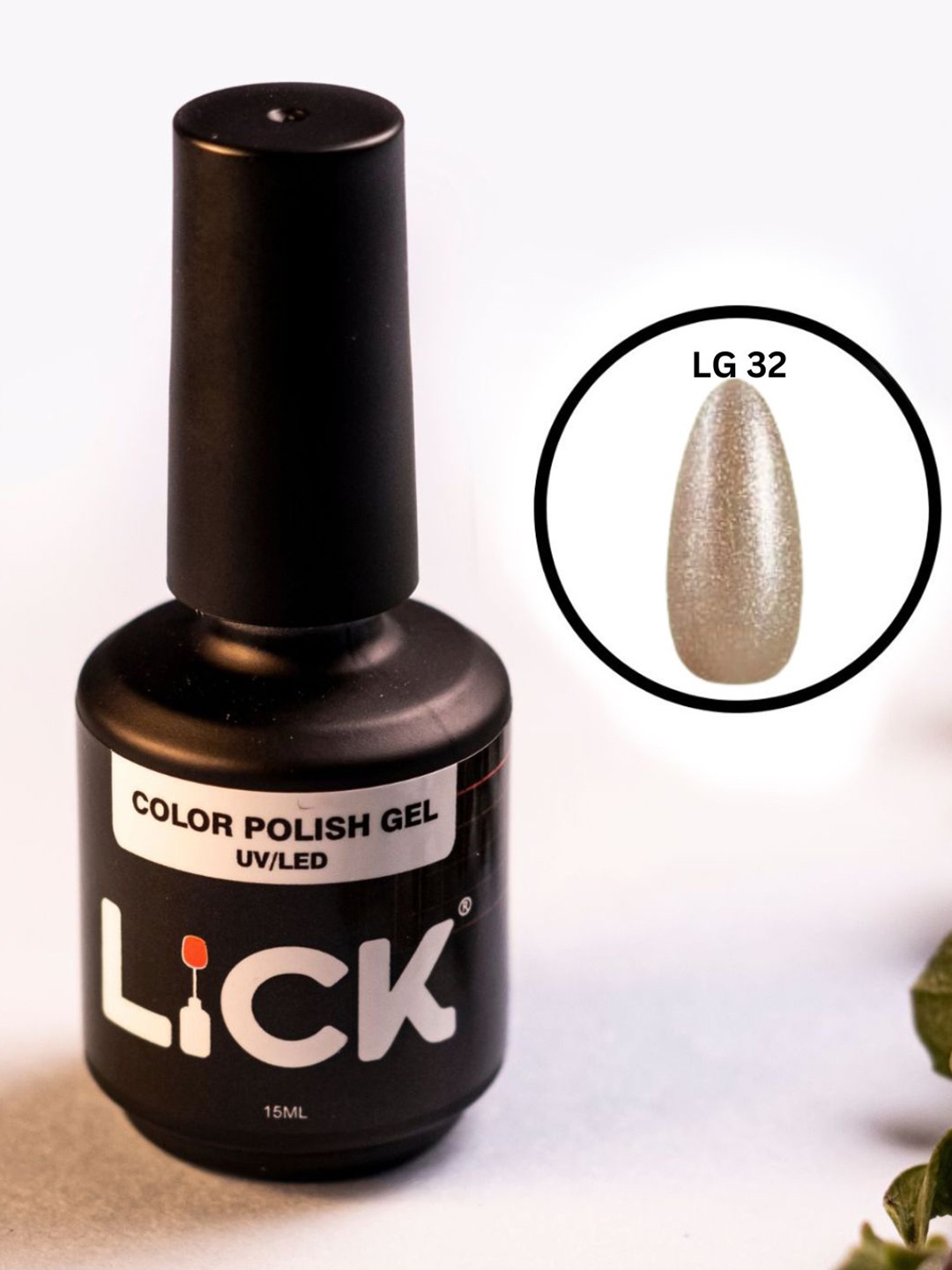

LICK Color Polish UV & LED Gel Nail Polish - 15 ml - Nude LG 32