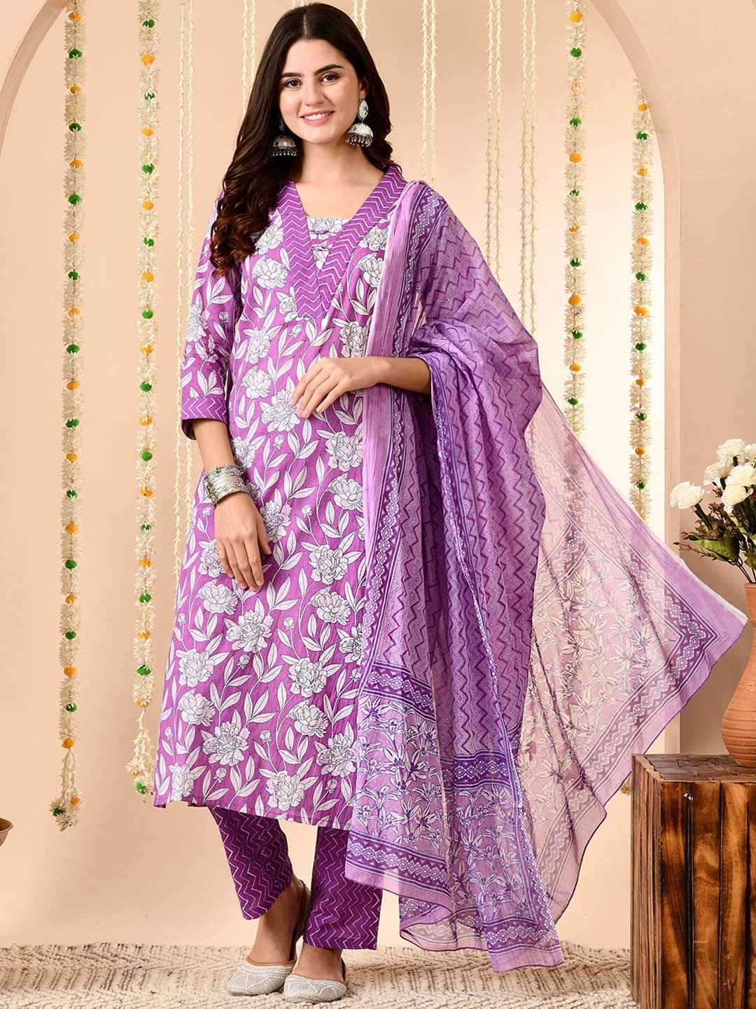 

Anouk Women Floral Printed Regular Pure Cotton Kurta with Trousers & With Dupatta, Purple