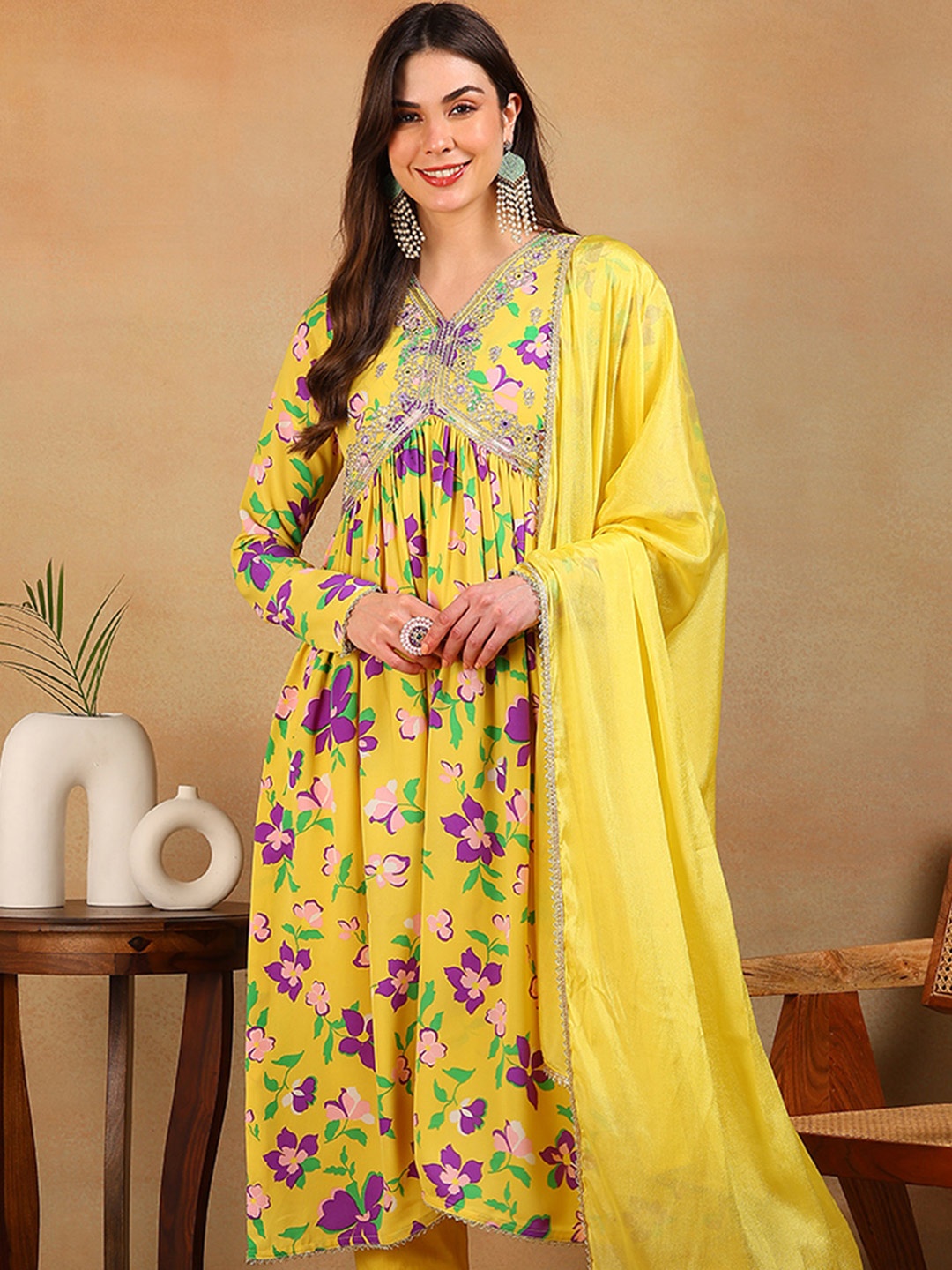 

House of Pataudi Floral Printed Anarkali Kurta Trouser With Dupatta, Yellow