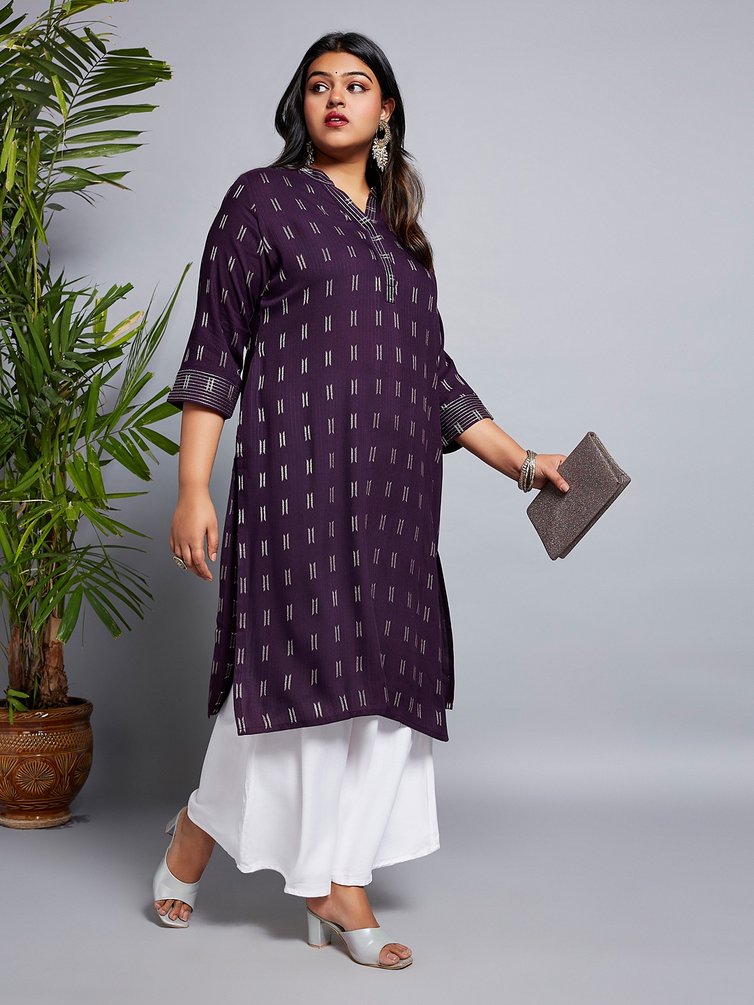 

Globus Gloplus Mandarin Collar Zari Detail Woven Design Straight Plus Size Workwear Kurta, Purple