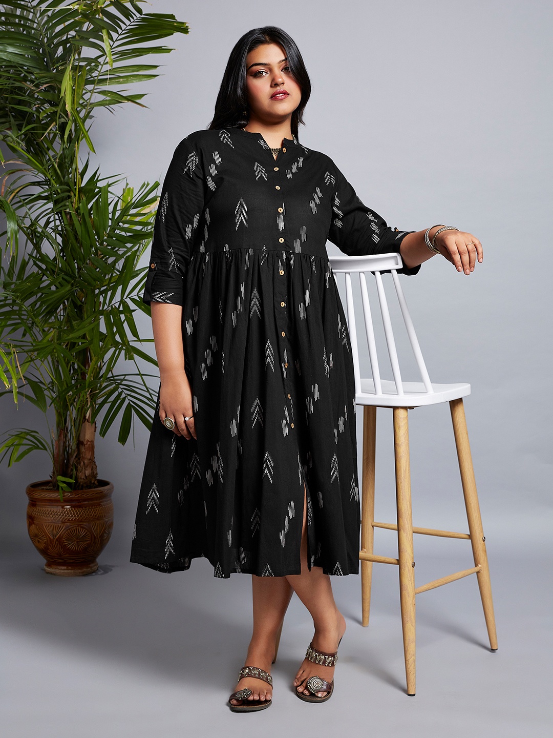 

Globus Gloplus Printed Mandarin Collar Roll-Up Sleeves A-Line Midi Plus Size Dress, Black