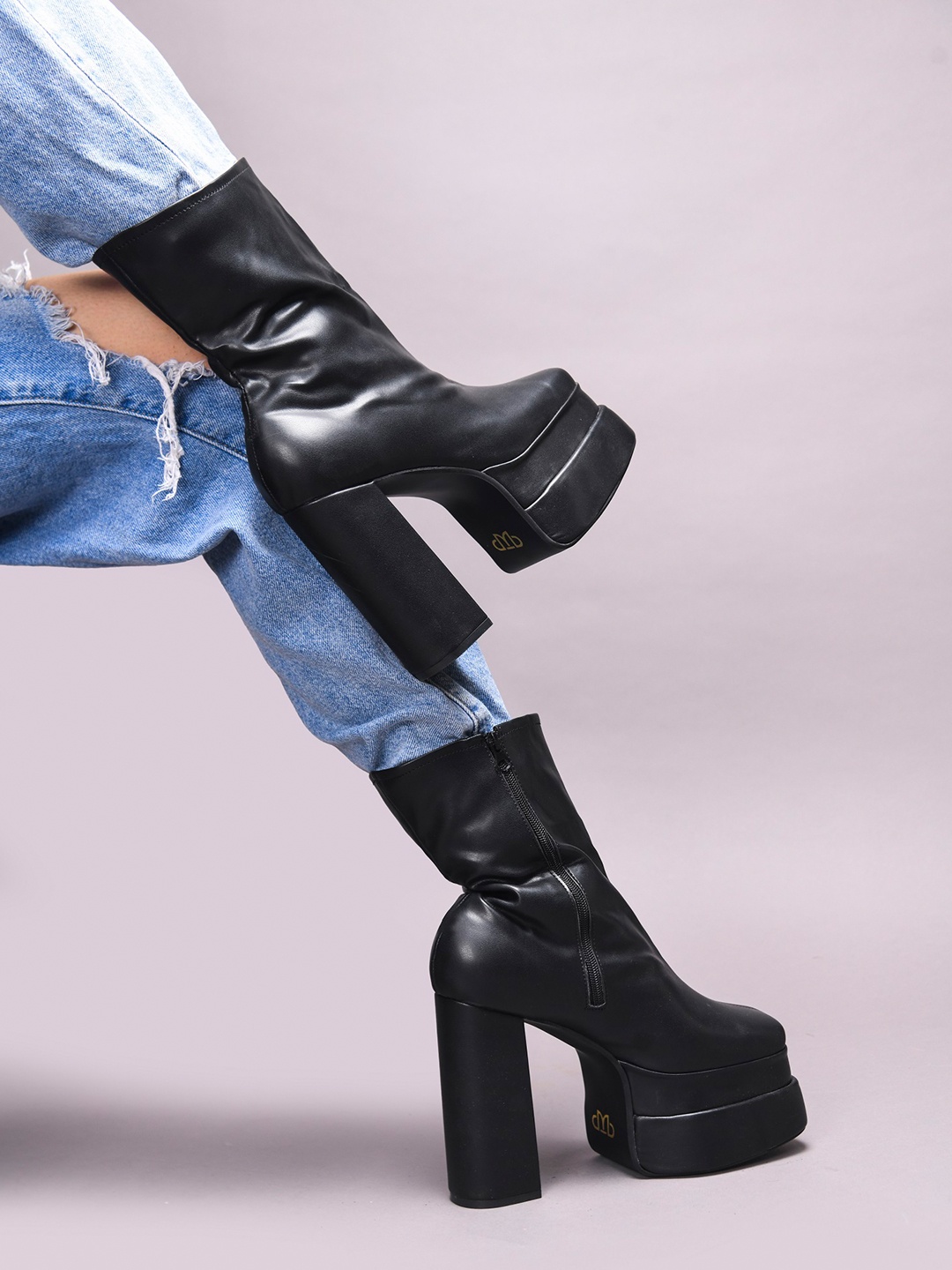 

TRYME Women Short Block Heel Boots, Black