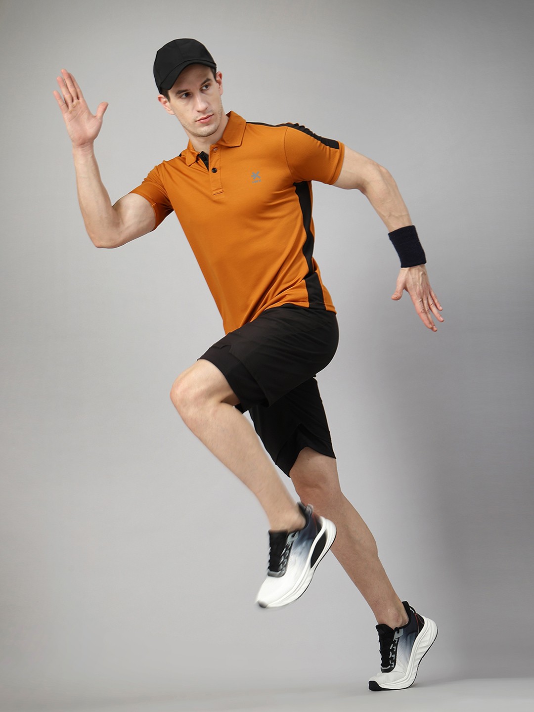 

HRX by Hrithik Roshan Men Polo Neck Short Sleeves Rapid-Dry Sports T-shirt, Rust