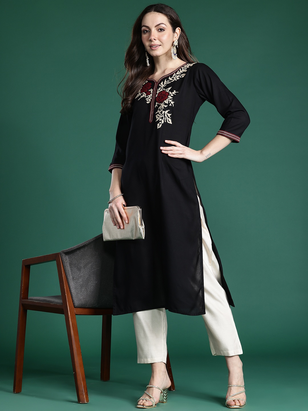 

Indo Era Floral Embroidered Thread Work Kurta, Black