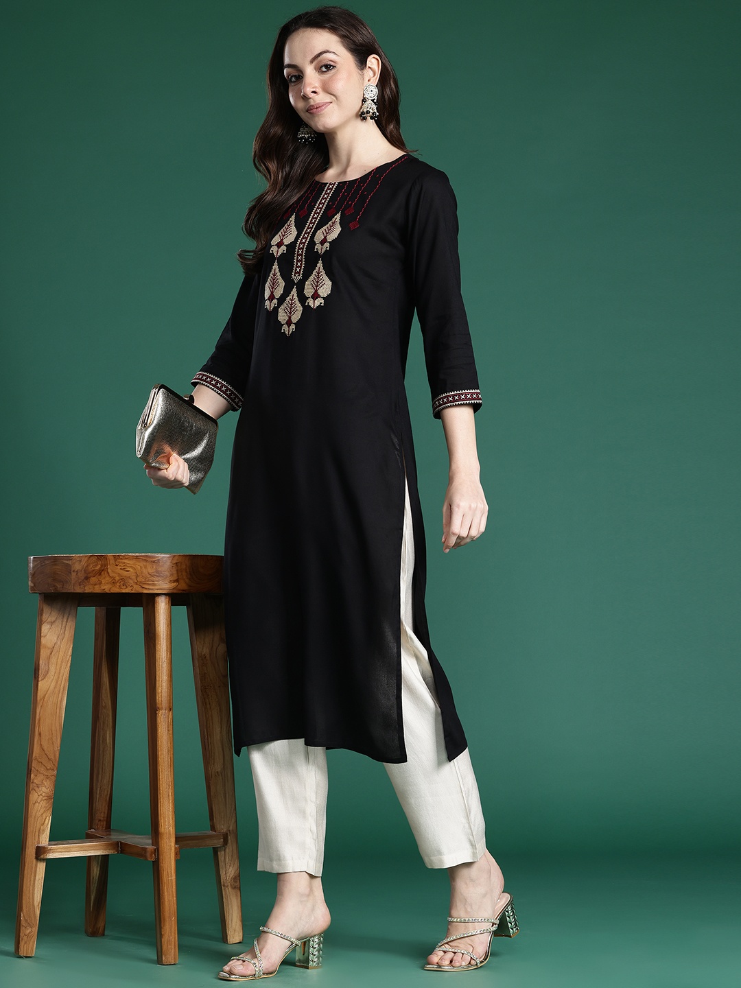 

Indo Era Women Ethnic Motifs Embroidered Thread Work Kurta, Black