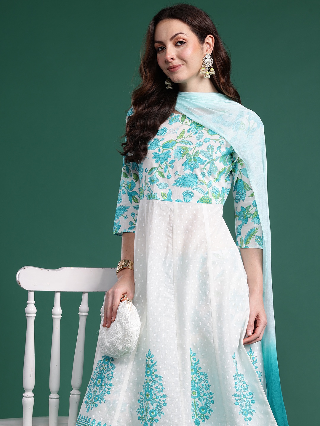 

Indo Era Women Floral Printed Regular Pure Cotton Kurta Set, White