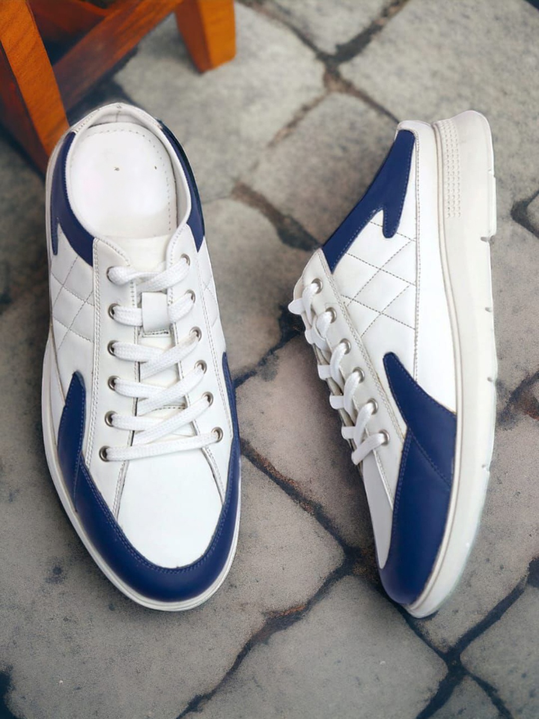 

rishXation Men Leather Sneakers, White