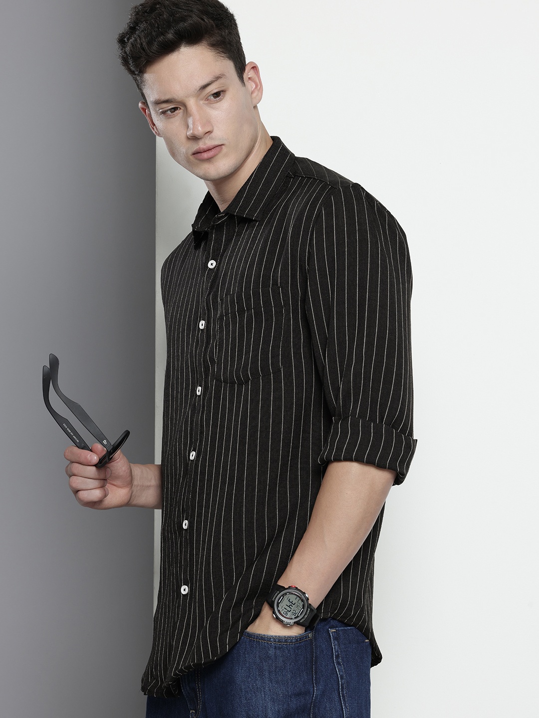 

The Indian Garage Co Slim Fit Opaque Striped Casual Shirt, Black