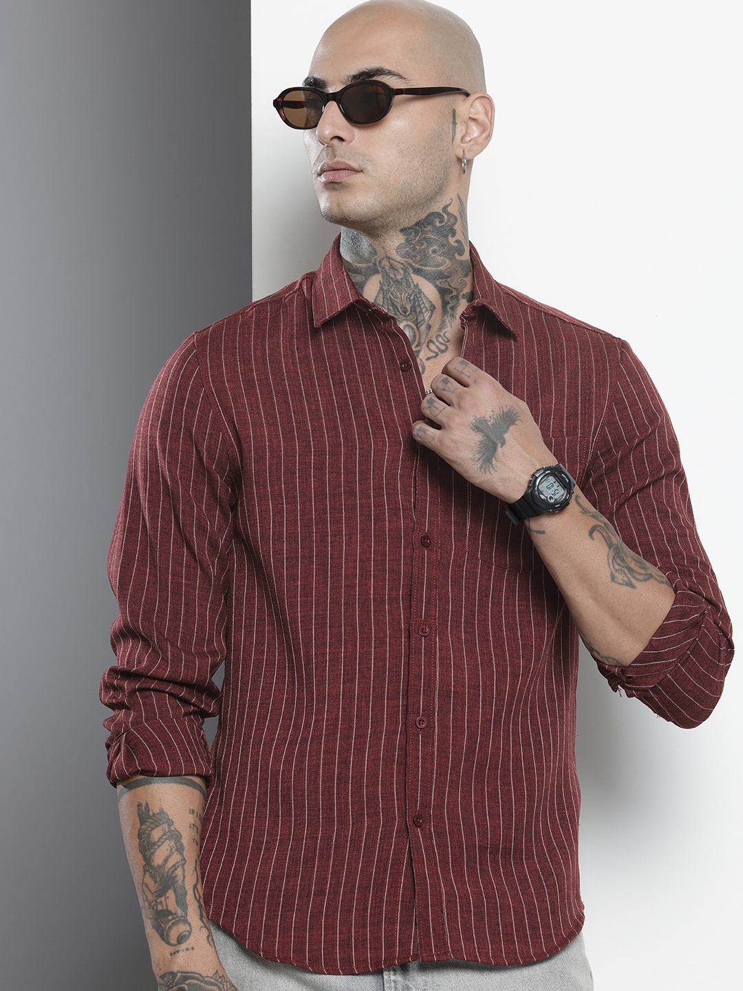 

The Indian Garage Co Slim Fit Striped Casual Shirt, Maroon