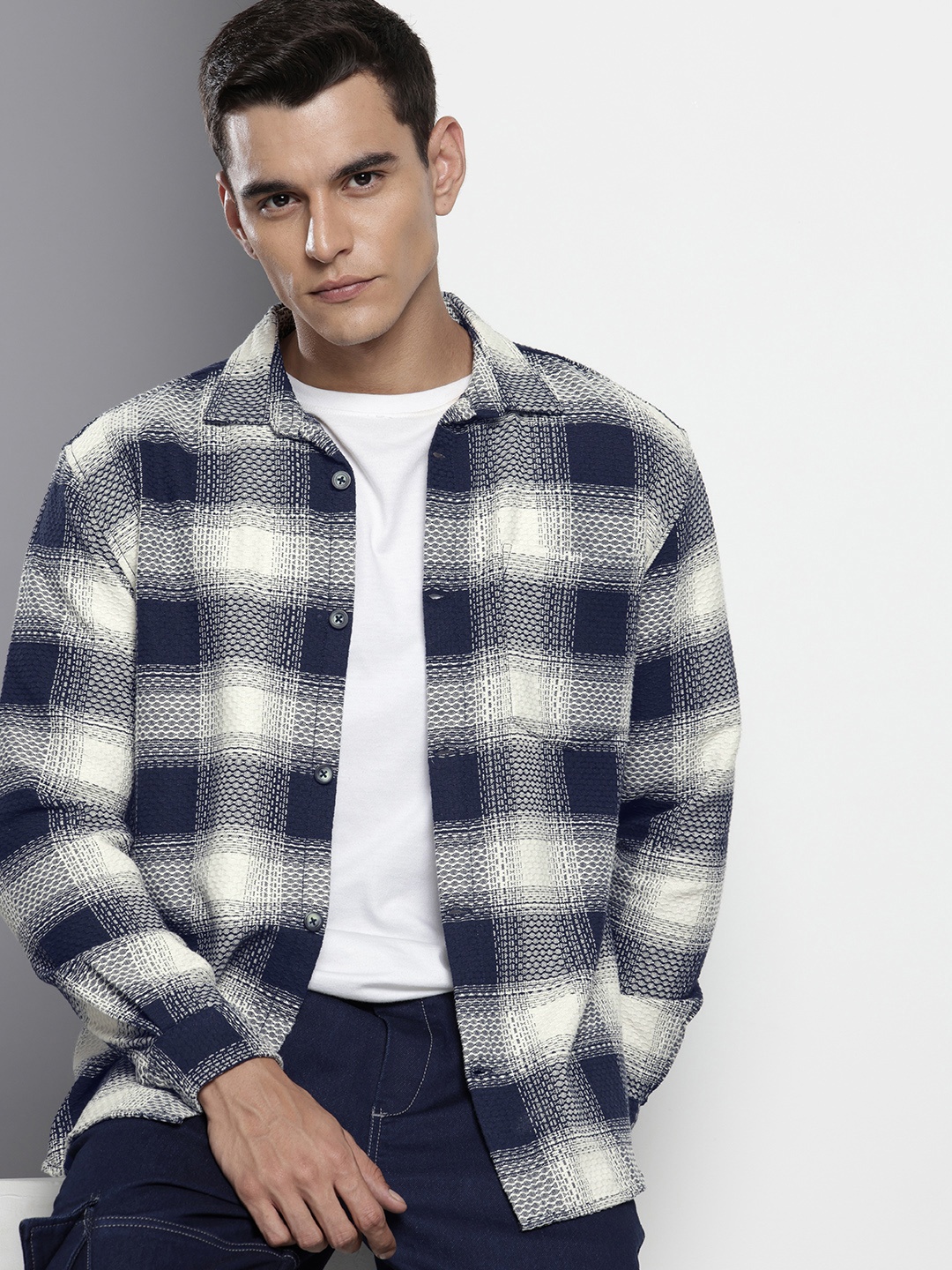 

The Indian Garage Co Pure Cotton Textured Tartan Checks Casual Shirt, Navy blue