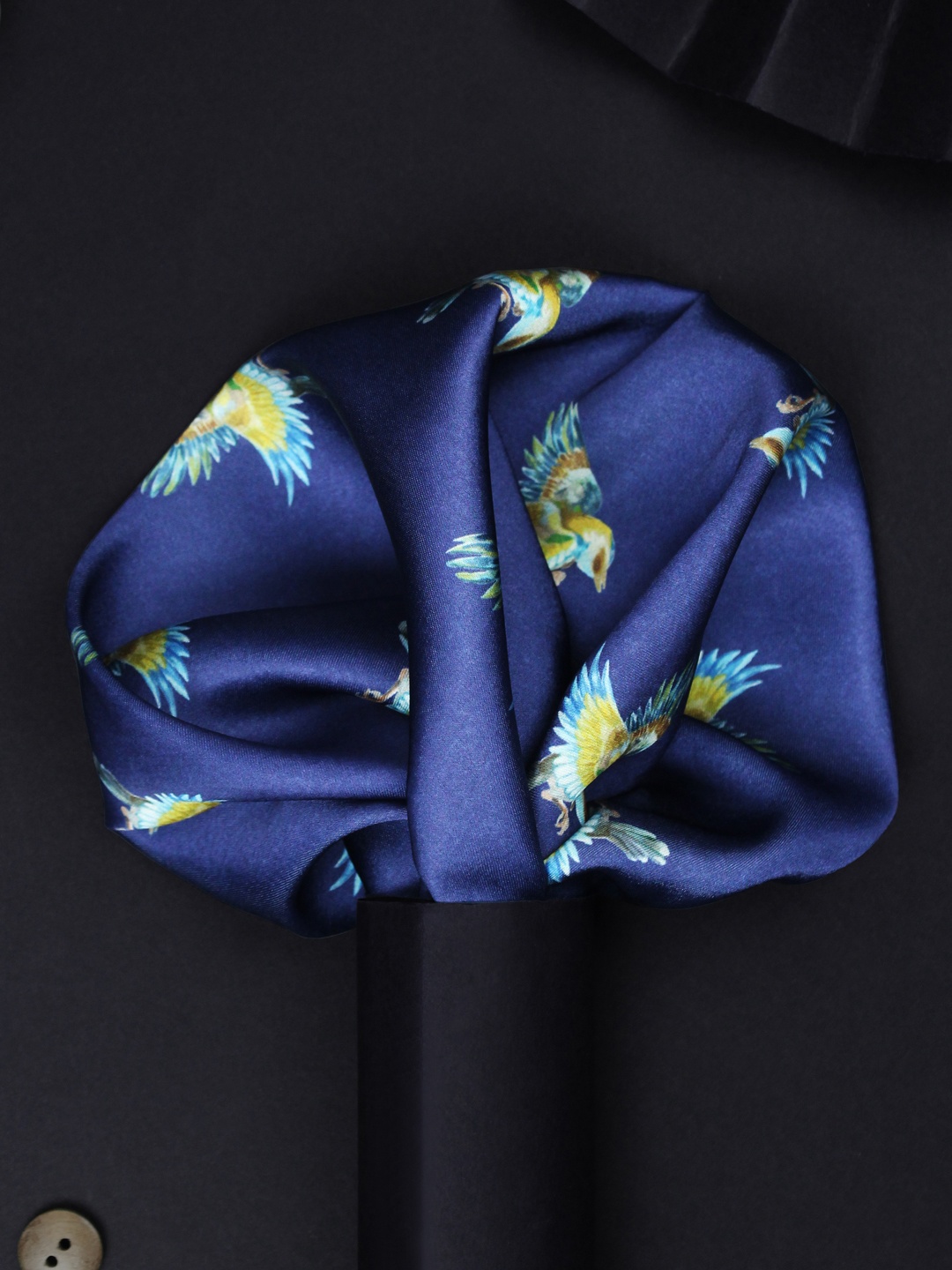 

House of Pataudi Feathered Dance Printed Pocket Squares, Blue