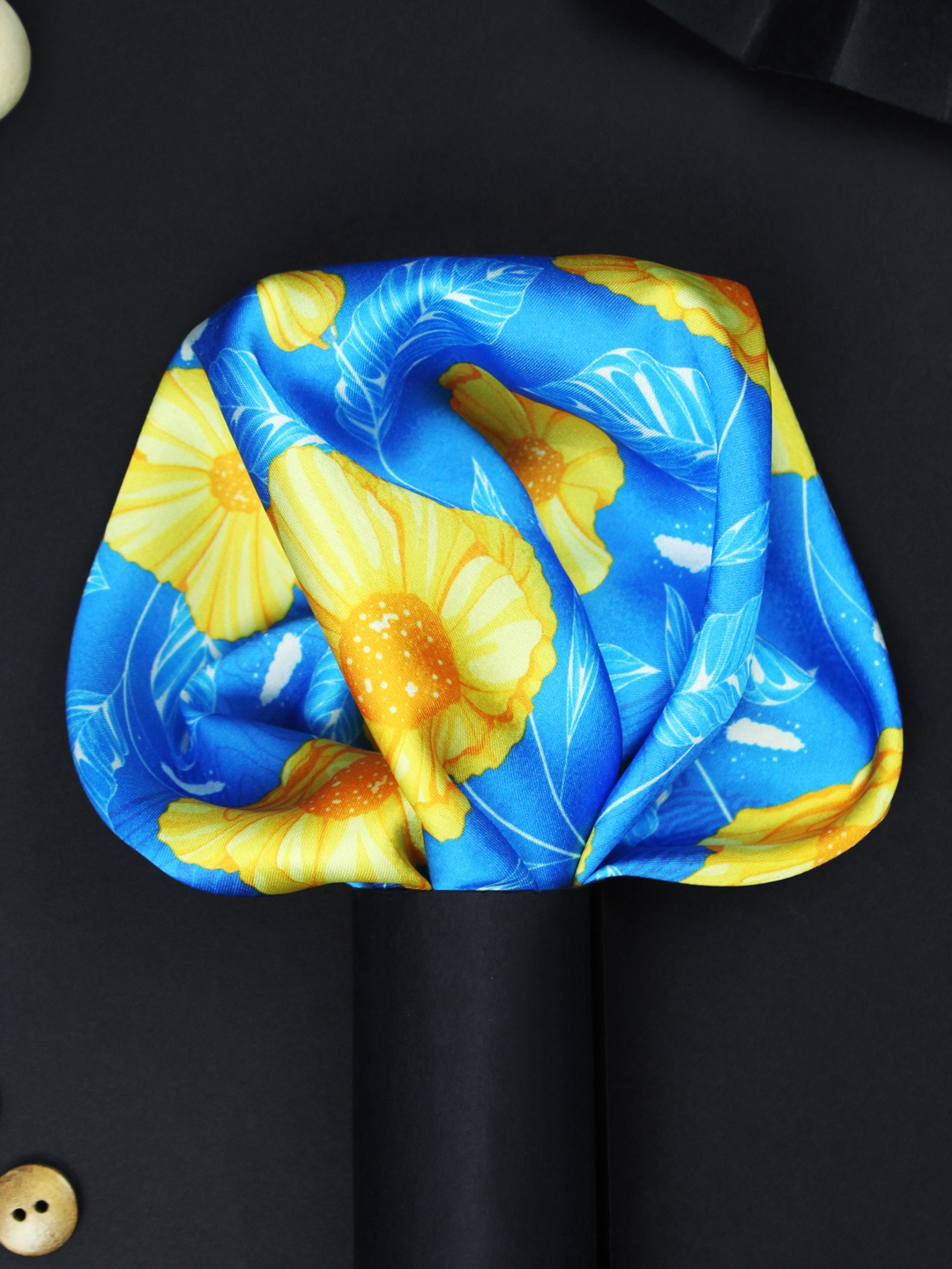 

House of Pataudi Fleur Essence Printed Pocket Square, Blue