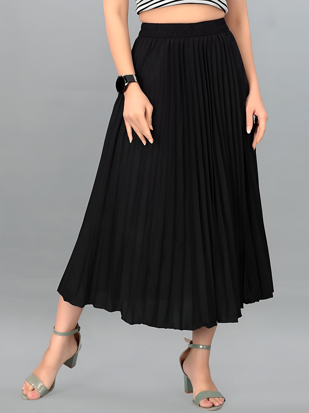 

OTABU Pleated Midi Skirt, Black