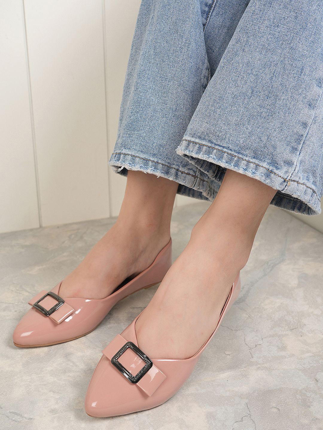 

DressBerry Women Ballerinas Flats, Peach